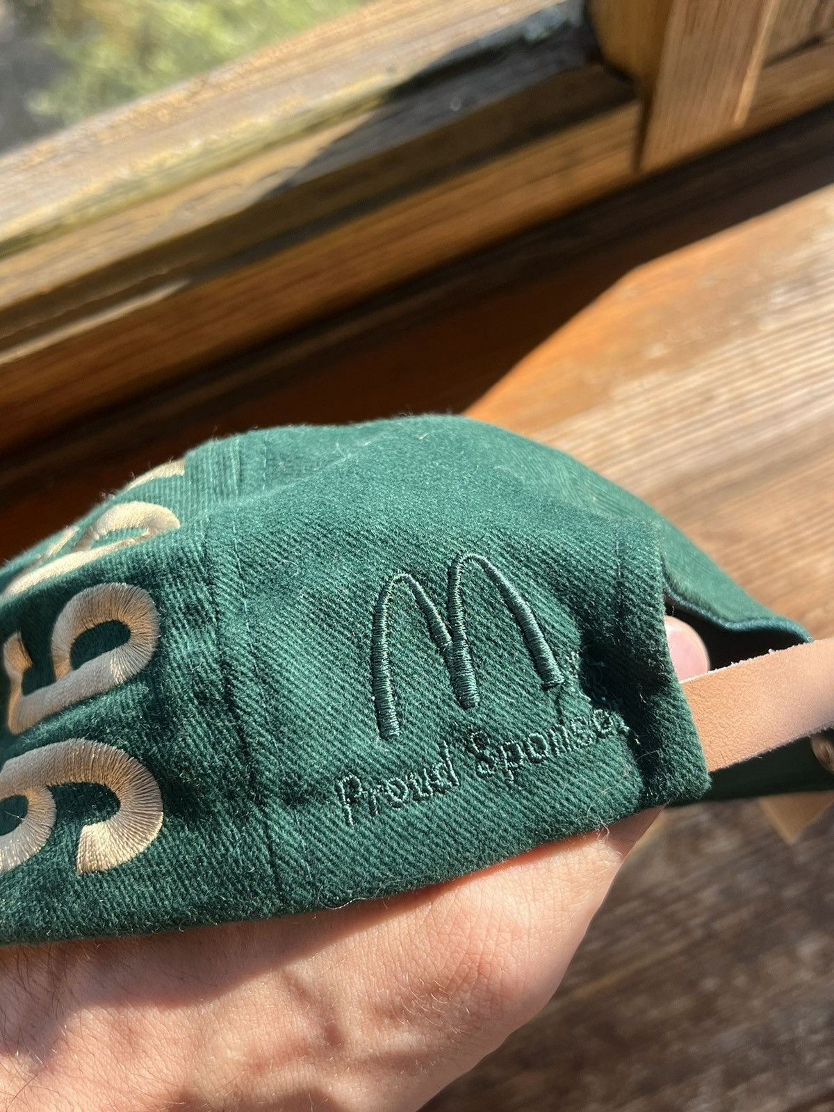 Vintage Vintage Atlanta 1996 Embroidered Cap Size ONE SIZE - 10 Thumbnail