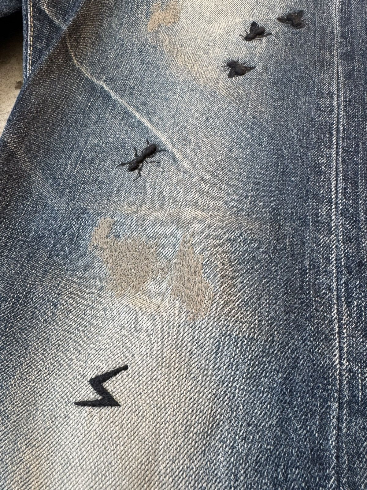 Jun Takahashi × Undercover ARCHIVE UNDERCOVER AW06 GURUGURU BUG DENIM JEANS Size US 32 / EU 48 - 5 Thumbnail