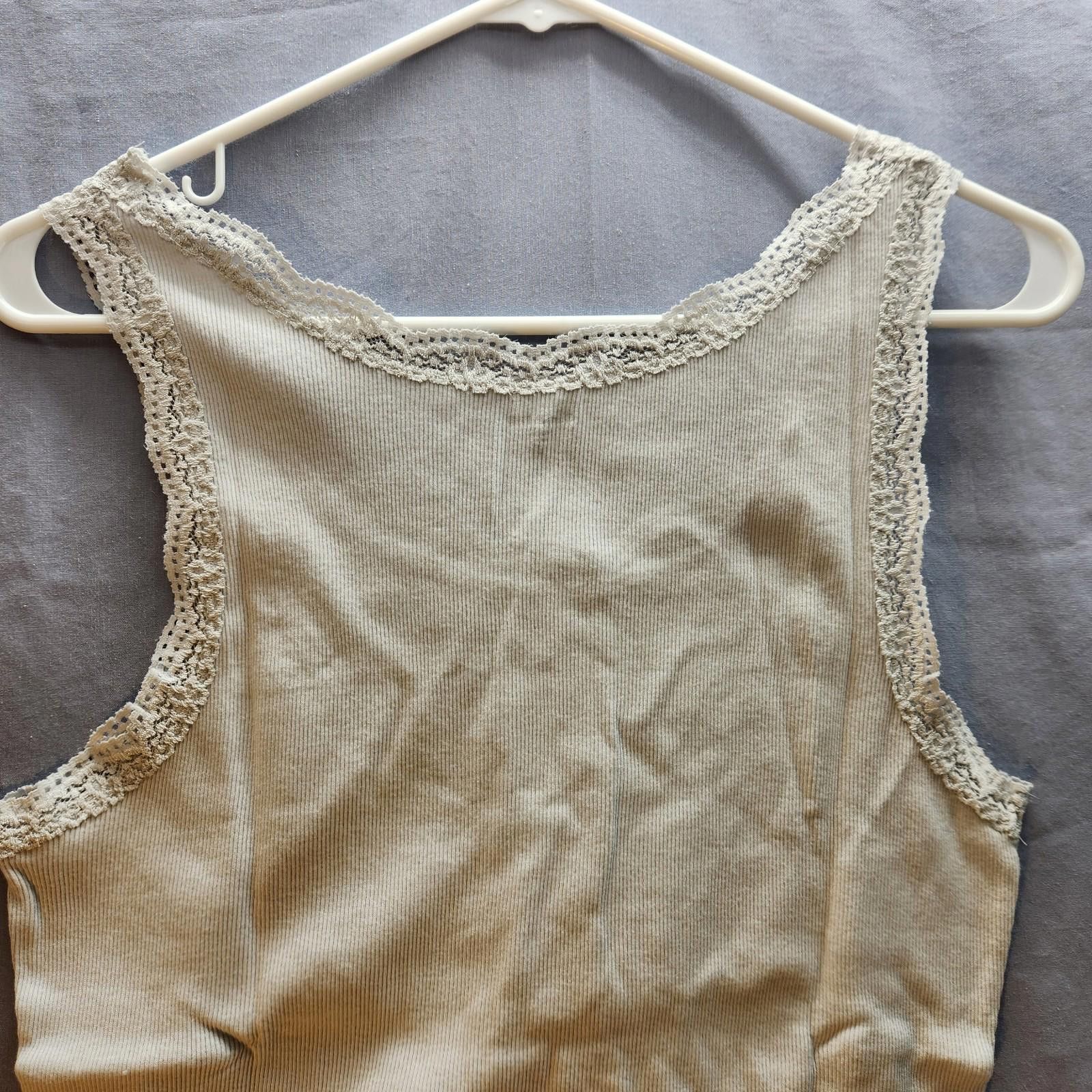 Designer Garnet Hill Lace Frill Edge Tank Light Gray Size Large NWOT Size L / US 10 / IT 46 - 7 Thumbnail