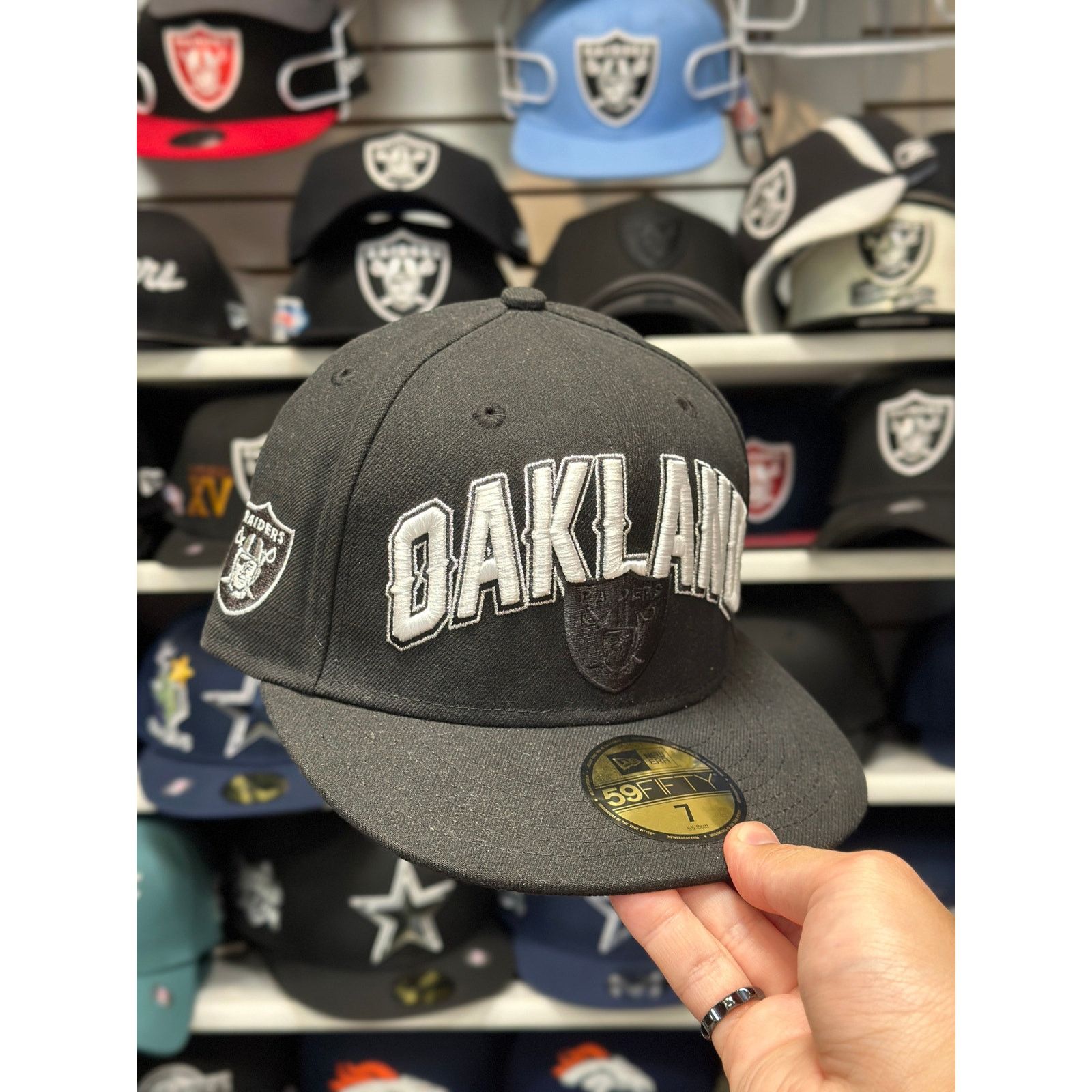 New Era Oakland Raiders NFL Vintage Fitted New Era 59FIFTY | Size 7 Size ONE SIZE - 2 Thumbnail
