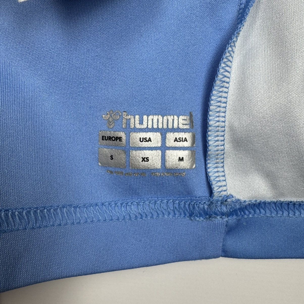Hummel COVENTRY CITY 2022 2023 HOME FOOTBALL SHIRT SOCCER JERSEY Size US S / EU 44-46 / 1 - 3 Thumbnail