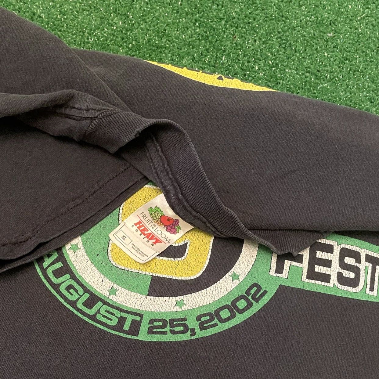 Vintage VINTAGE Rock Band Concert Edge Fest 2002 Saliva Tea Party 90s Y2k Shirt Mens XL Black Mens XL Tea Party 90s Rock Shirts Size US XL / EU 56 / 4 - 3 Thumbnail