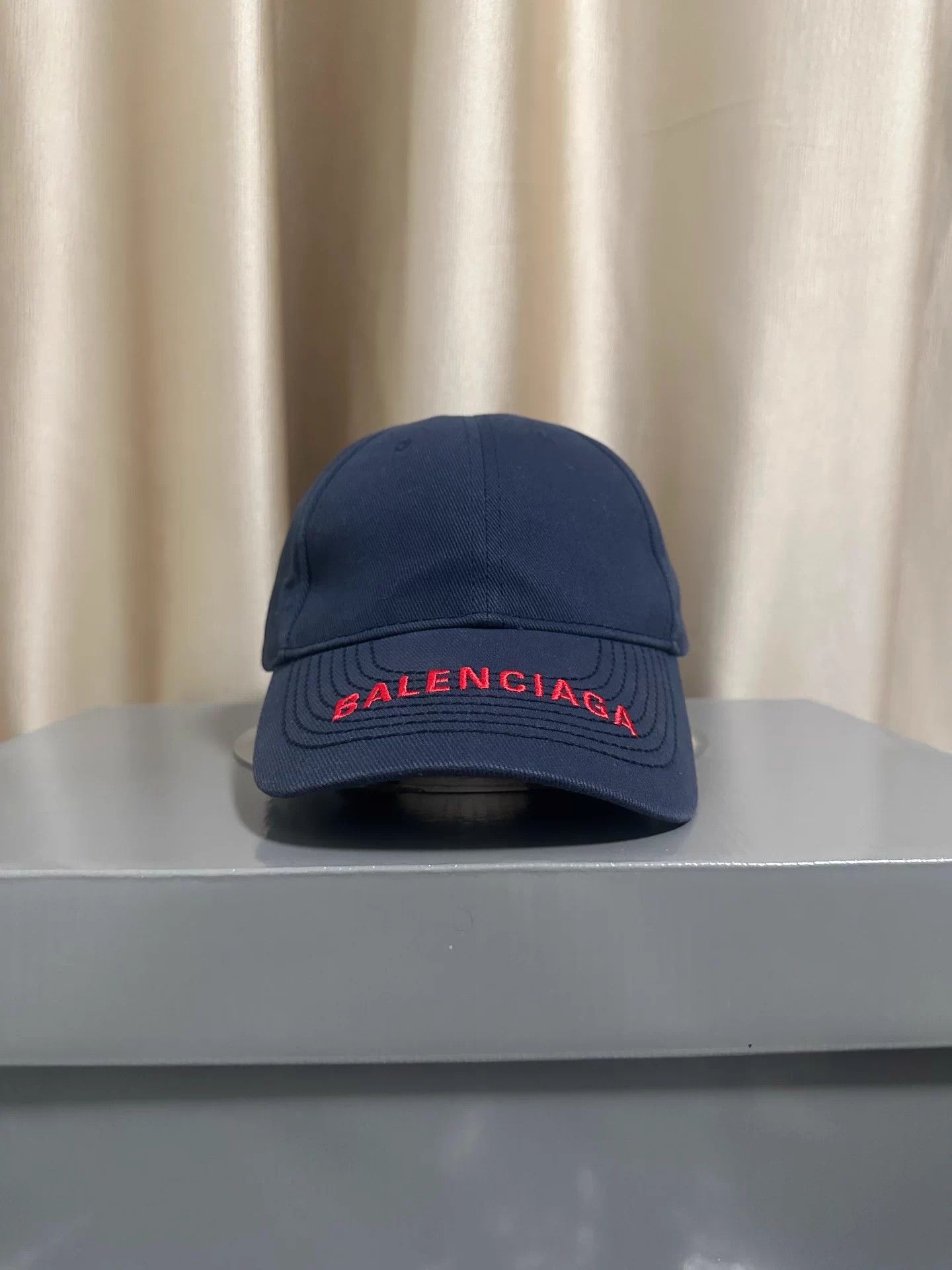 Balenciaga Balenciaga Embroidered Logo Baseball Cap Size ONE SIZE - 4 Thumbnail