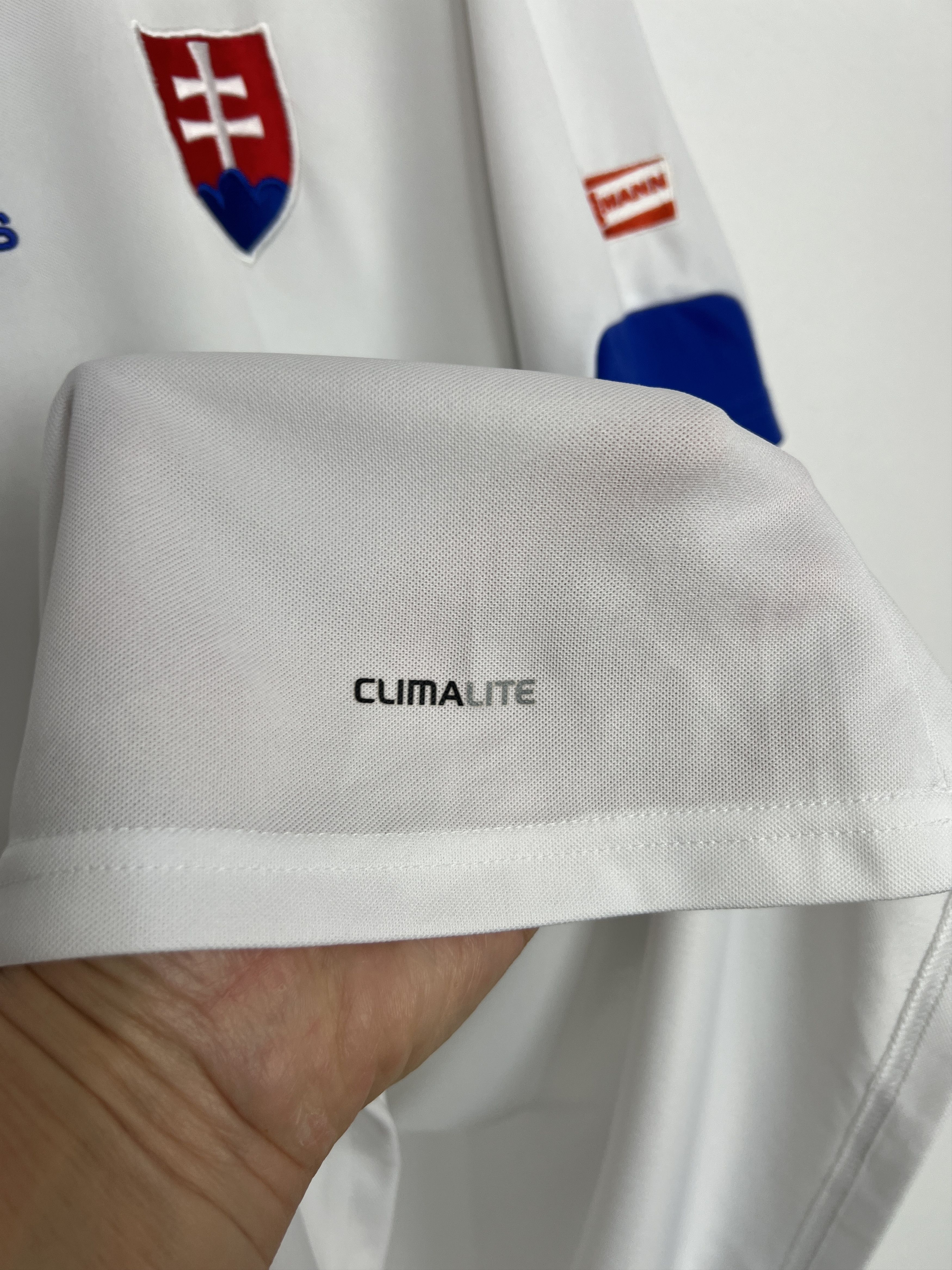 Adidas Slovakia Away football shirt 2009 Soccer Jersey Trikot Size US XL / EU 56 / 4 - 5 Thumbnail