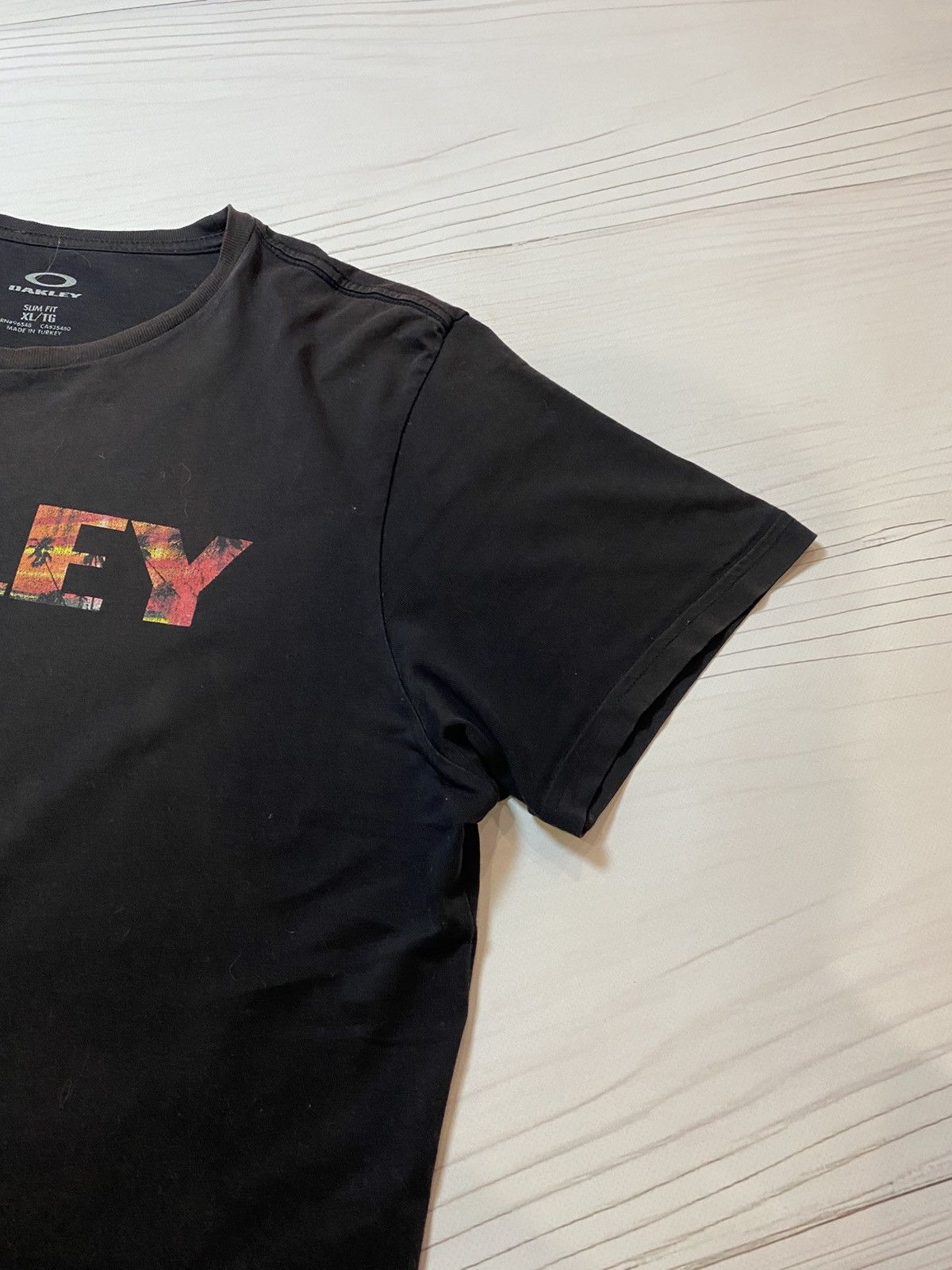 Oakley Vintage Oakley Double Box Logo faded y2k t shirt USA Size US XL / EU 56 / 4 - 6 Thumbnail