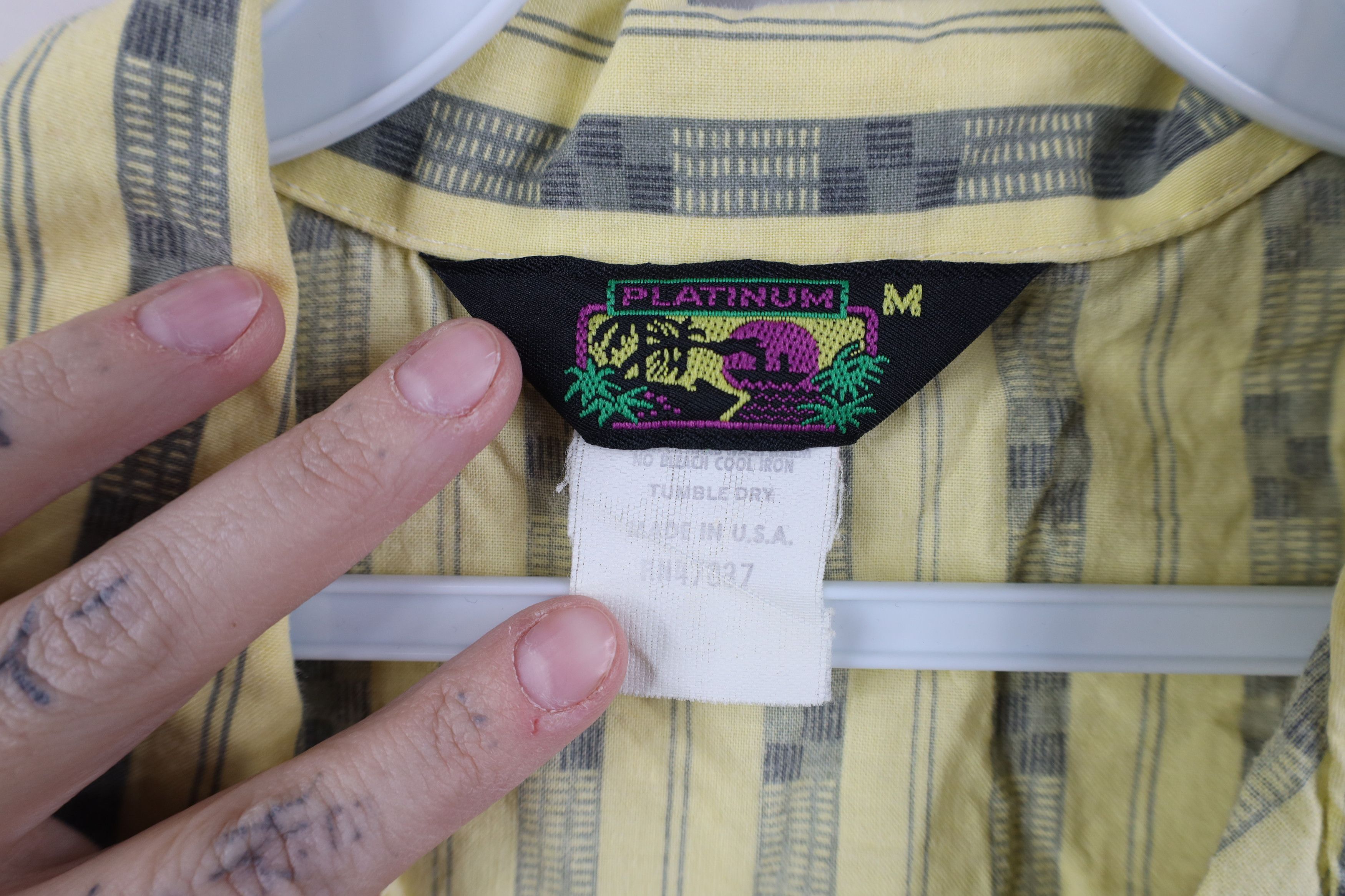 Vintage Vintage 90s Streetwear Geometric Collar Button Shirt USA Size US M / EU 48-50 / 2 - 7 Thumbnail