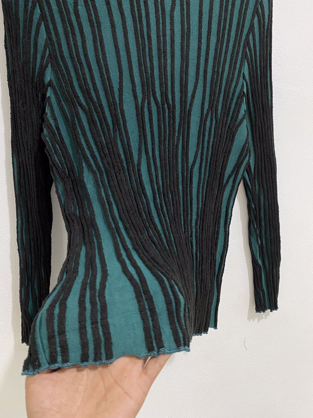 Issey Miyake Undefined 3d Pleated Knitt Longsleeve issey style Size US S / EU 44-46 / 1 - 3 Thumbnail