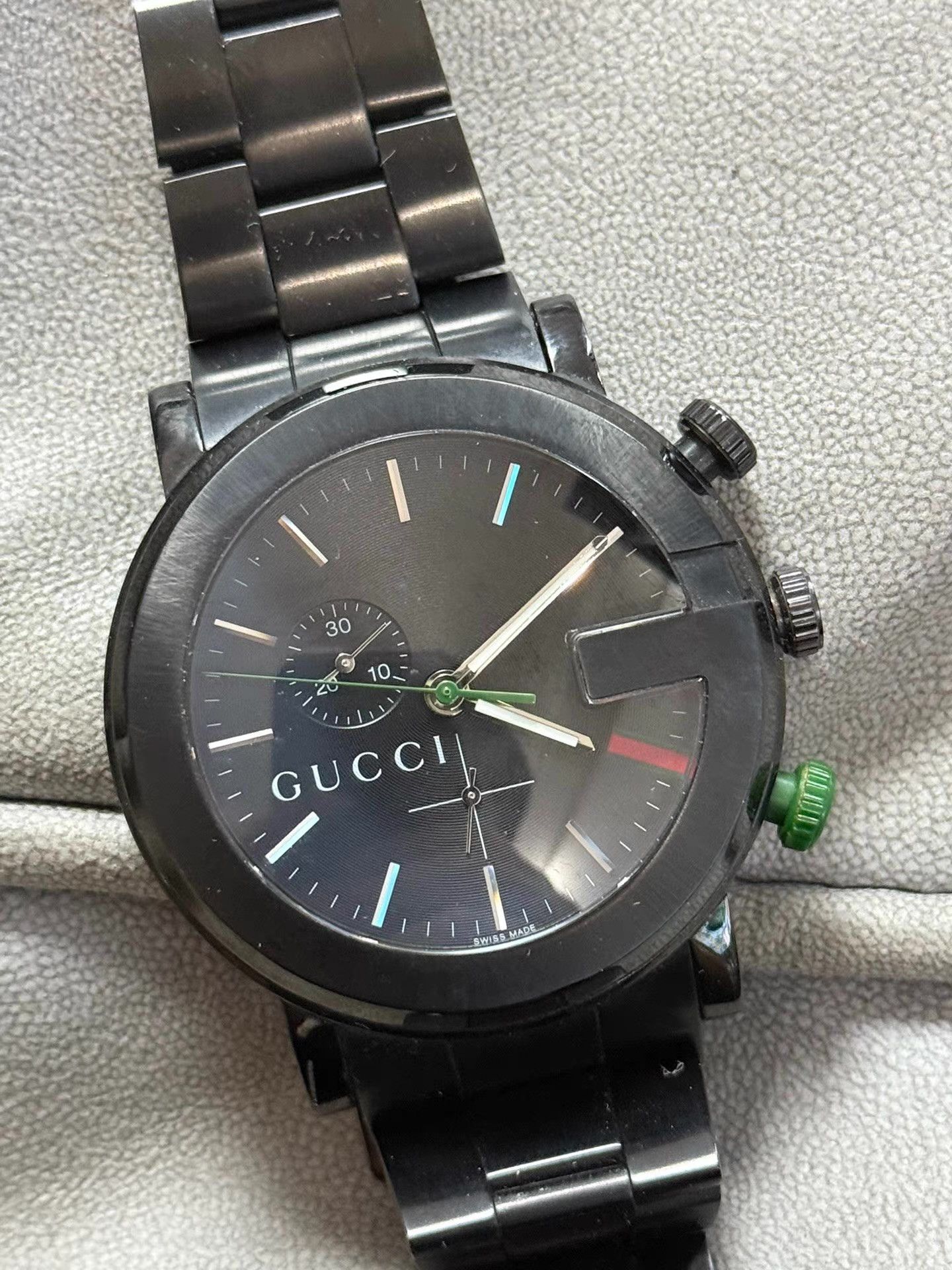 Gucci Authentic Gucci CHRONO men's watch Ｑ20 Size 44 - 2 Thumbnail