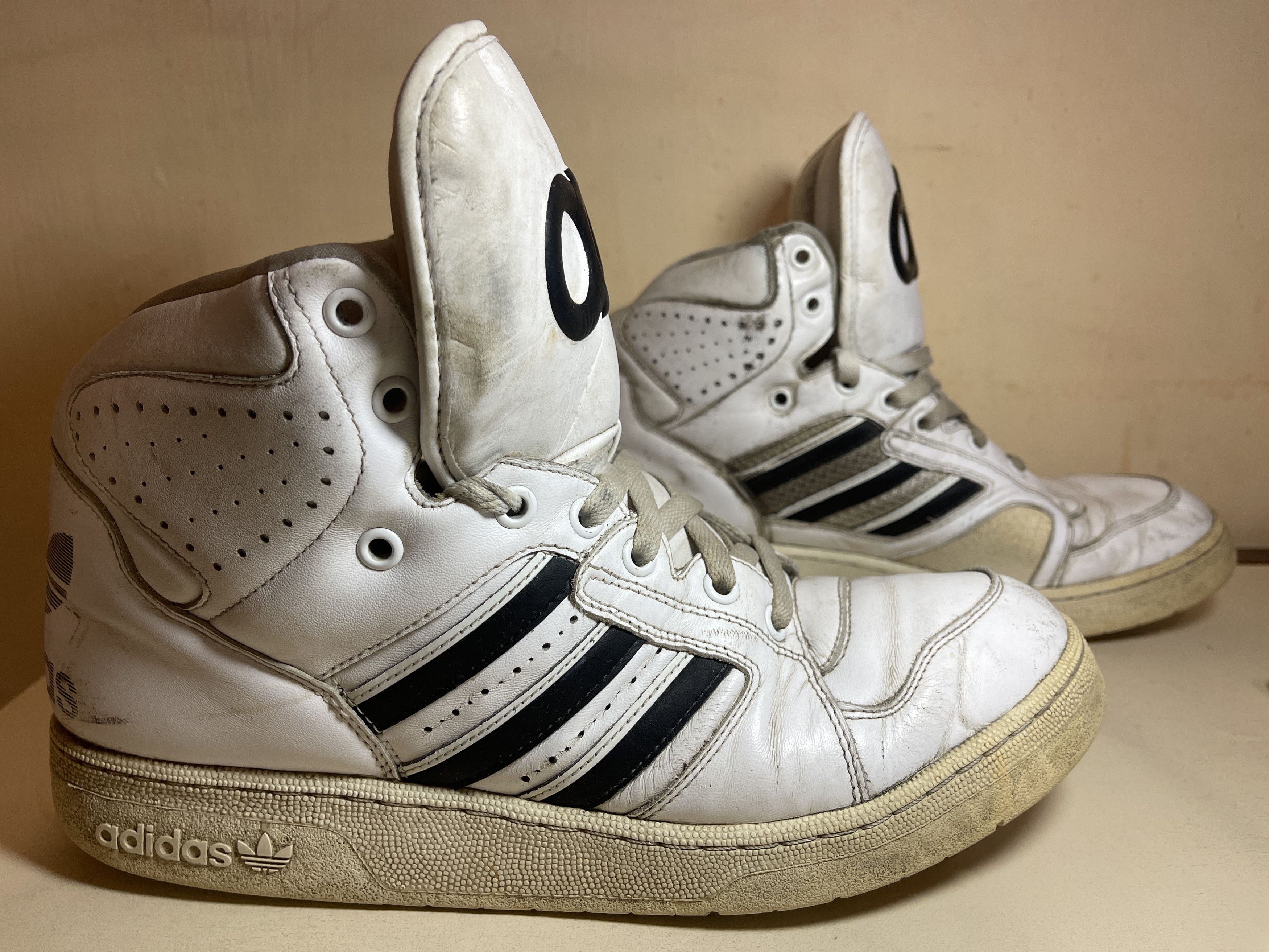 Adidas × Jeremy Scott Adidas sneakers, Jeremy Scott Instinct, Hi Top shoes, V24529 Size US 11.5 / EU 44-45 - 11 Thumbnail