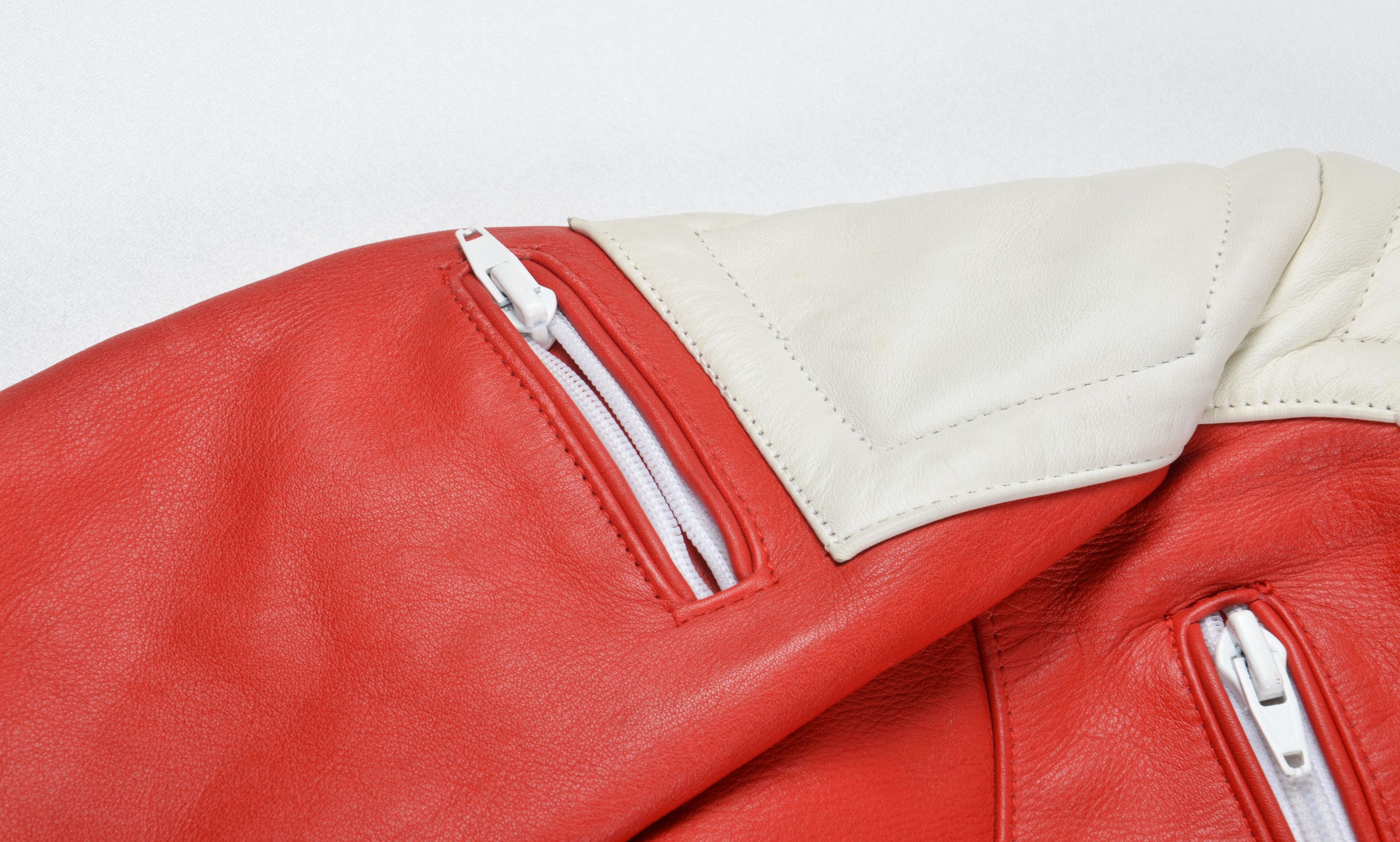 Other Vintage IXS Red Leather Moto Bike Racing Jacket Size S / US 4 / IT 40 - 4 Thumbnail