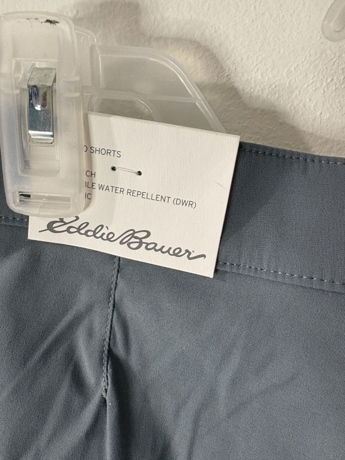 Eddie Bauer NWT Eddie bower shorts size 30 tech chino Size US 30 / EU 46 - 8 Thumbnail