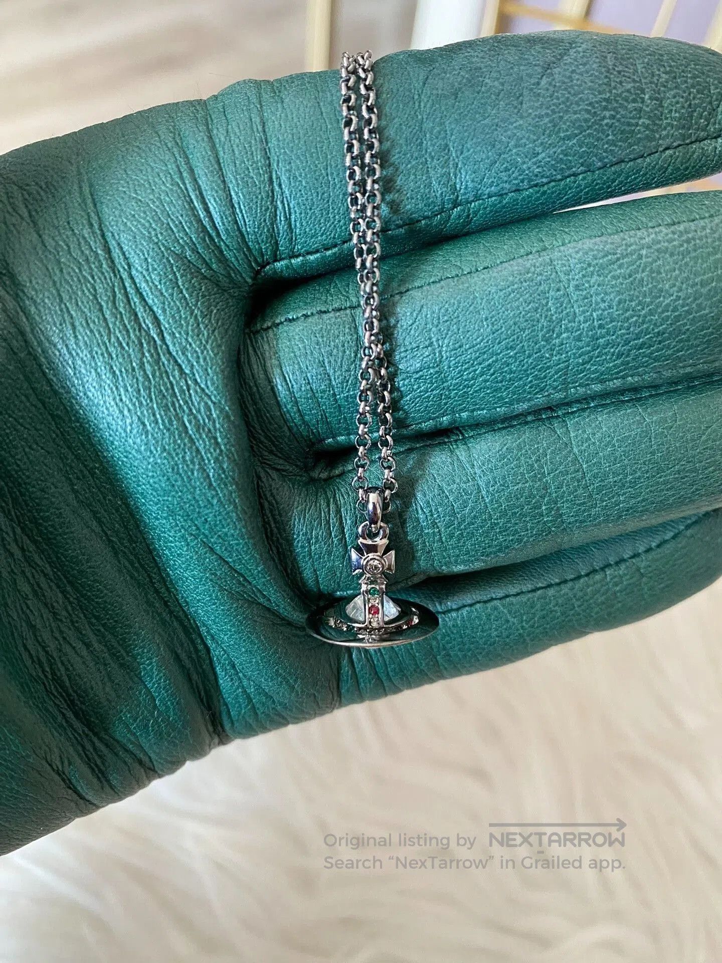 Vivienne Westwood Vivienne Westwood Small Gun Black Orb Necklace. Size ONE SIZE - 1 Thumbnail