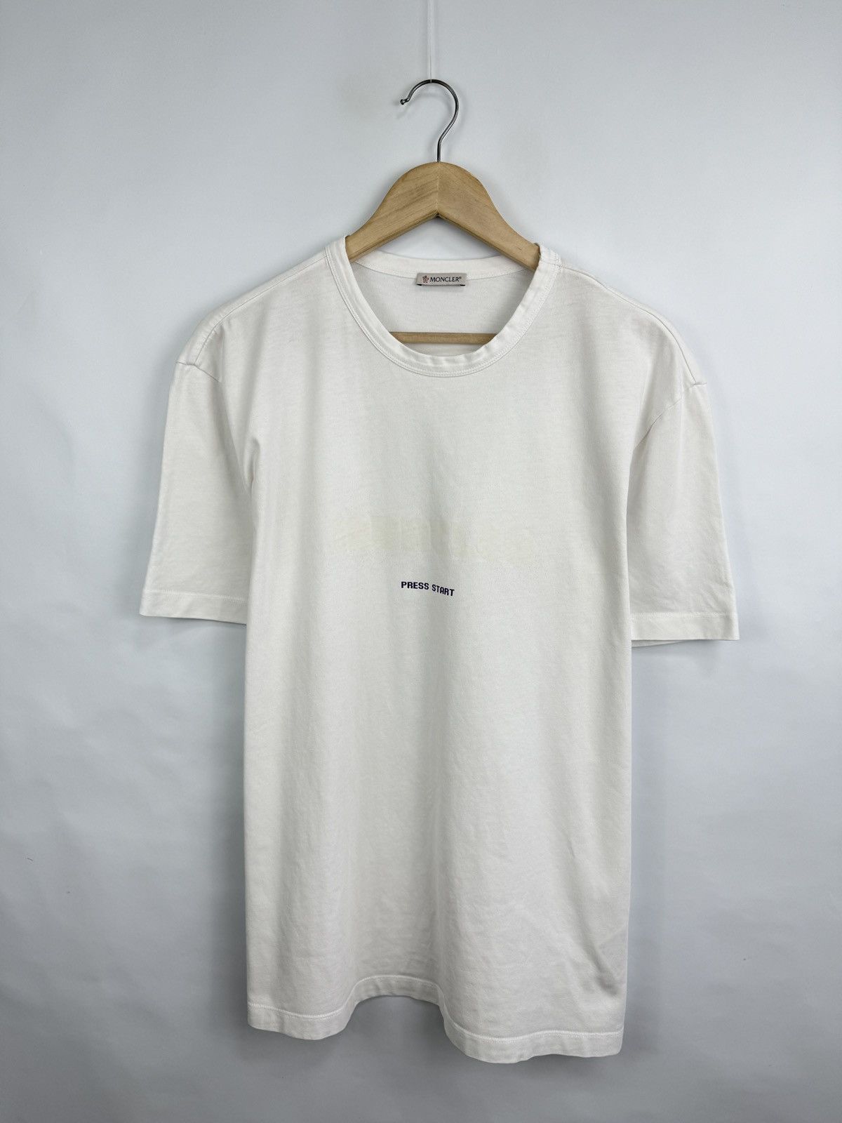 Moncler 🇮🇹 Moncler Press Stars T-Shirt Rare Retro Hype Y2K Size US XL / EU 56 / 4 - 3 Thumbnail