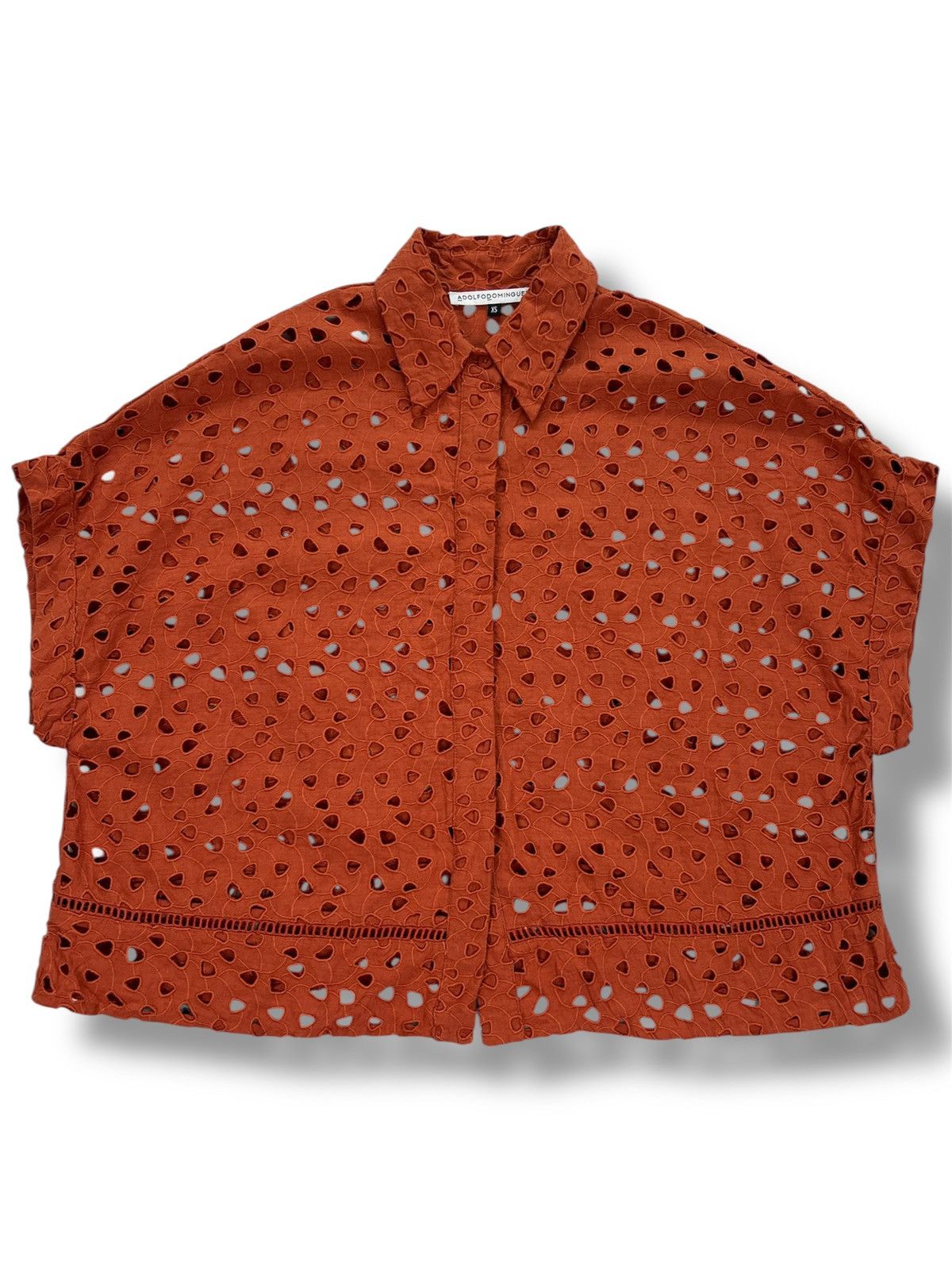 Adolfo Dominguez Adolfo Dominguez Cutwork Blouse Size XS / US 0-2 / IT 36-38 - 1 Thumbnail