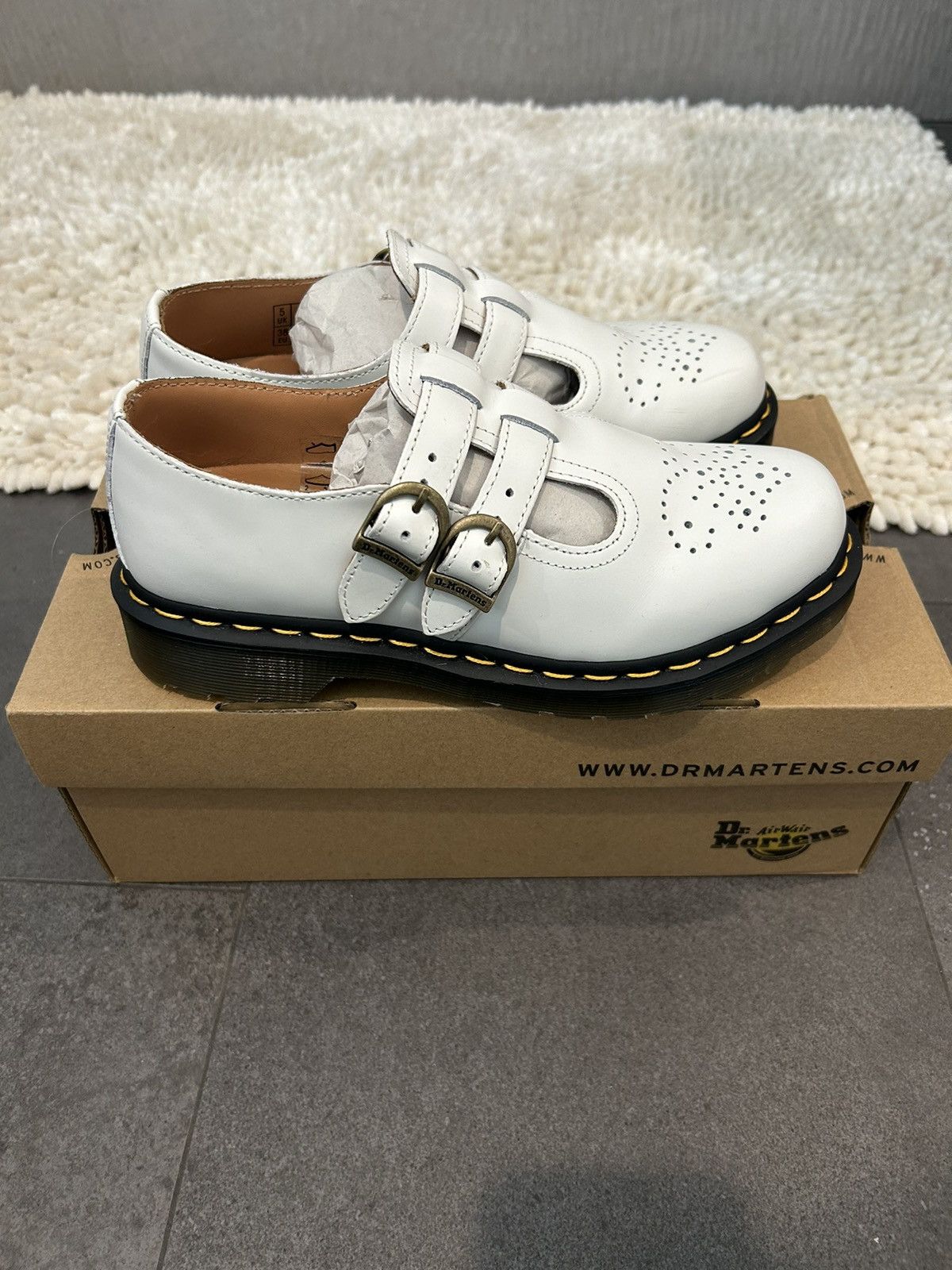 Dr. Martens Dr. Martens Mary Jane Size US 7 / IT 37 - 4 Thumbnail