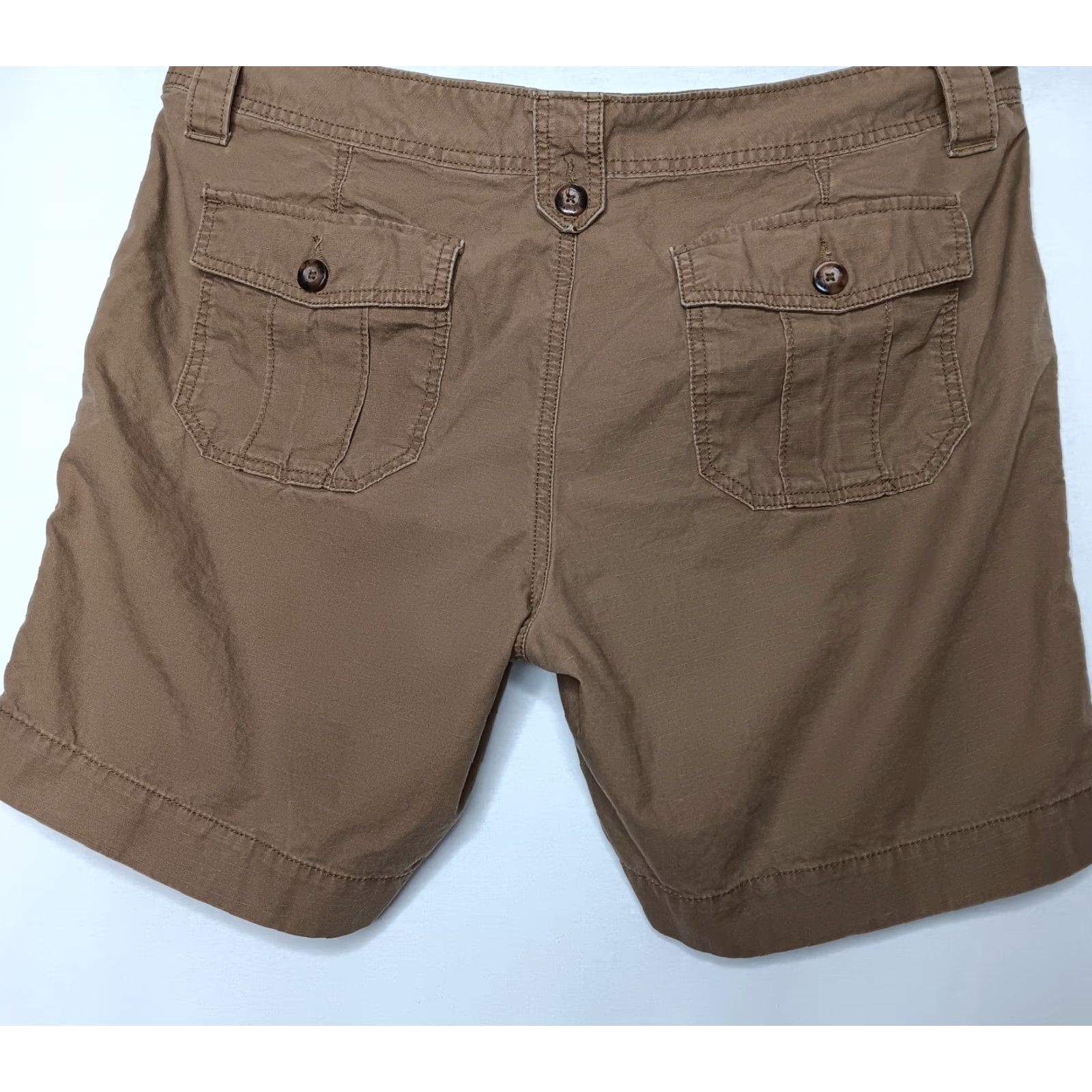 Eddie Bauer Eddie Bauer Shorts Women's Size 16 Cargo Rip Stop Brown Cotton Hiking Outdoors Womens Size 40" / US 18 - 2 Thumbnail