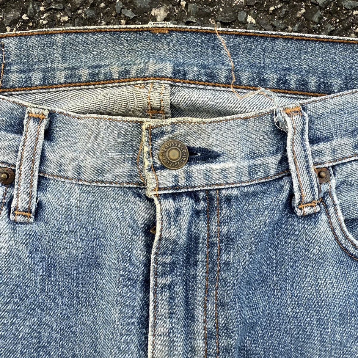 Levi's Vintage Clothing VINTAGE 97' LEVI’S 505 FADED RIPPEP JEAN DENIM PANTS Size US 34 / EU 50 - 5 Thumbnail