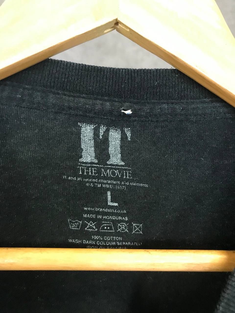 Expert Horror IT movie expert horror tee Size US L / EU 52-54 / 3 - 4 Thumbnail