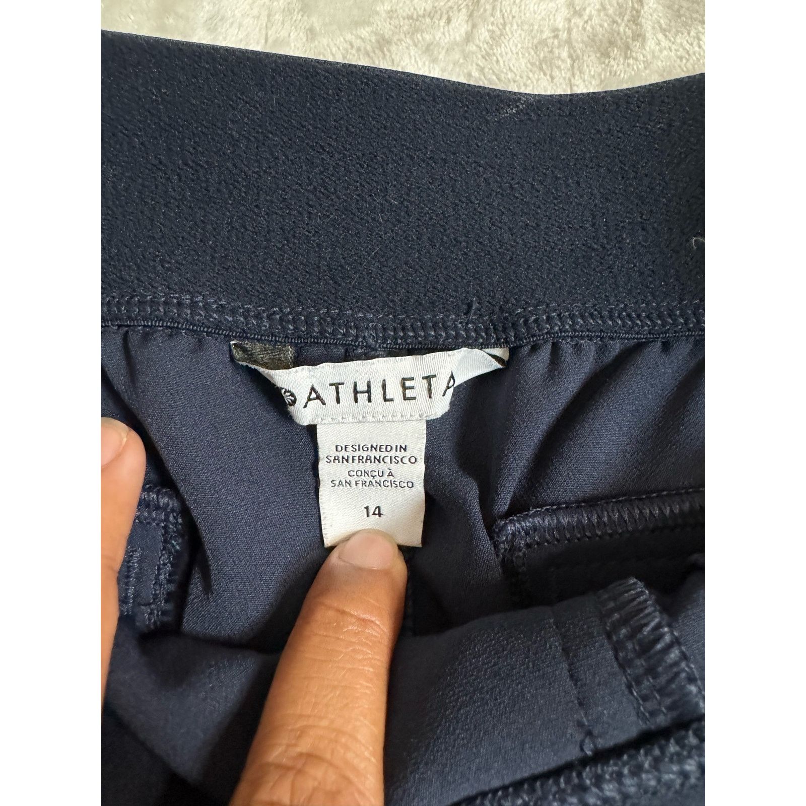 Athleta Athleta Endless Cargo High Rise Jogger Waist Pants Size 14 Size 36" / US 14 / IT 50 - 5 Thumbnail