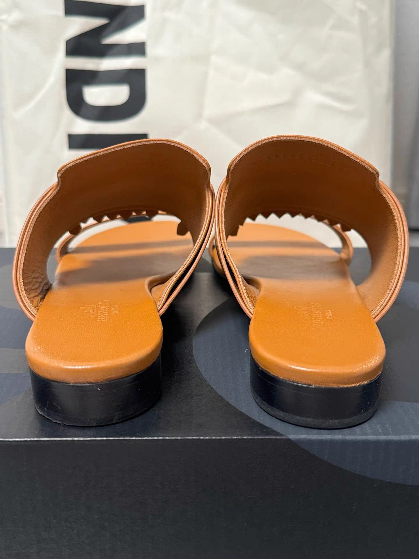 Hermes Hermes Brown Full Leather H Buckle Tassel Slides K6 Size US 7 / IT 37 - 7 Thumbnail