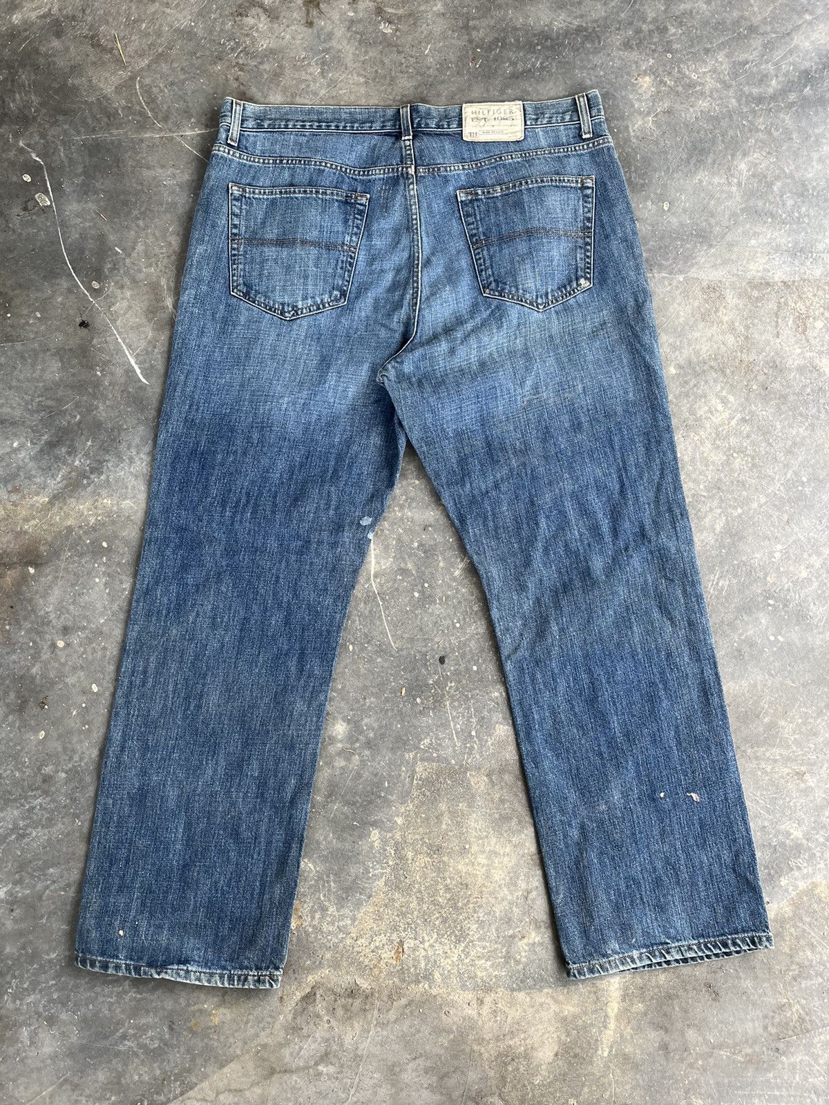 Tommy Hilfiger × Vintage Baggy Tommy Hilfiger Denim Size US 38 / EU 54 - 18 Thumbnail