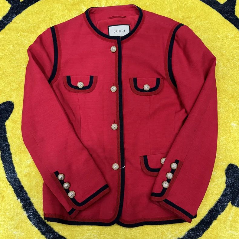 Gucci GucciRed button multi-pocket noble style jacket 2503-Nextar Size M / US 6-8 / IT 42-44 - 1 Thumbnail