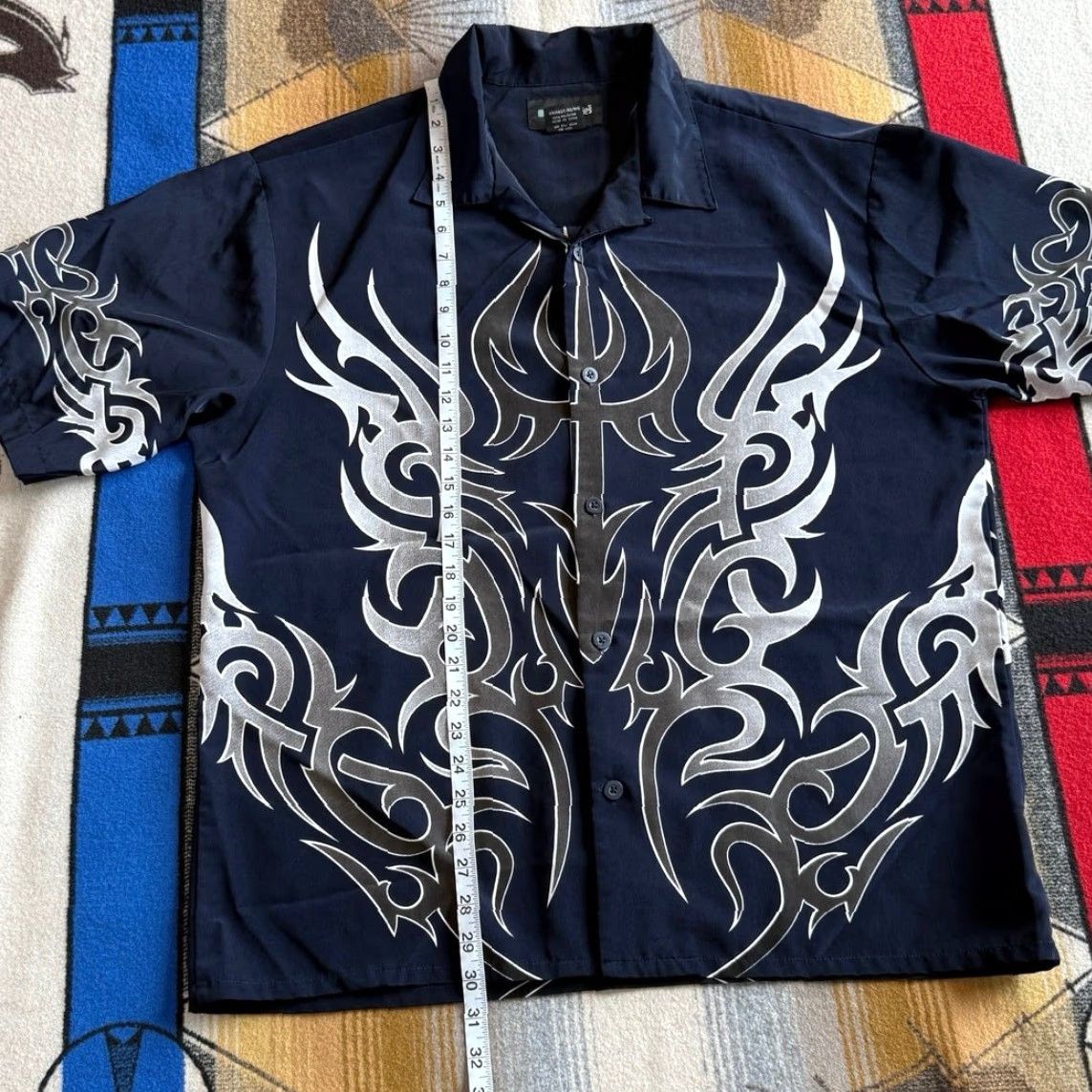 Vintage VINTAGE No Boundaries Tribal Shirt Mens L Navy Button Up Y2K 90s VTG Size US L / EU 52-54 / 3 - 5 Thumbnail