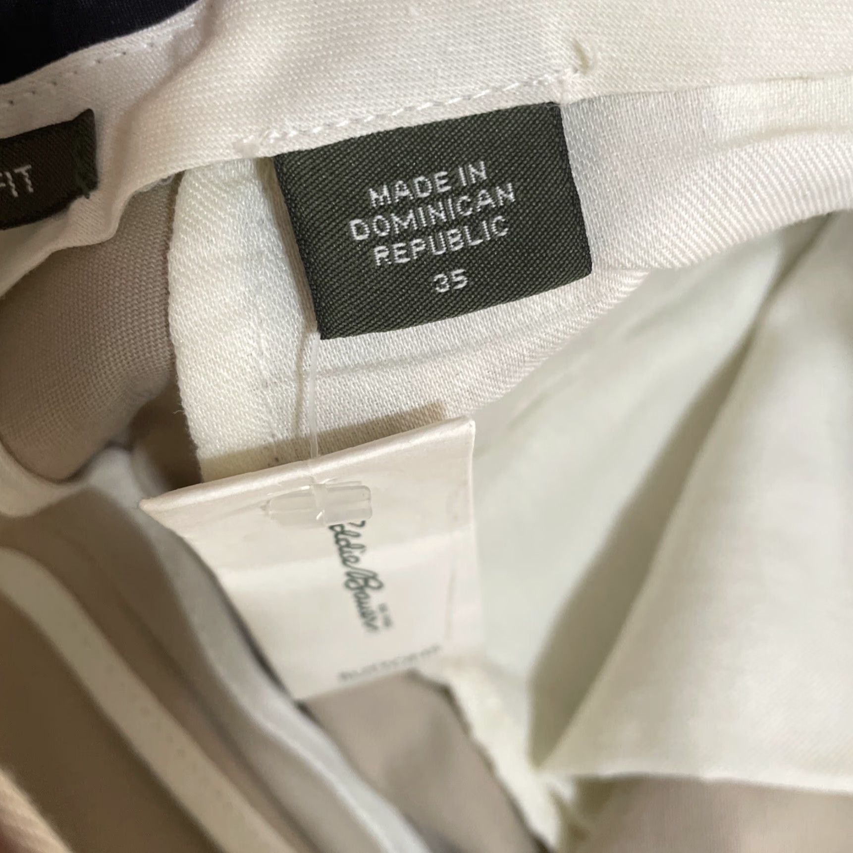 Eddie Bauer Eddie Bauer Chino Pants Mens 35 Relaxed Fit Straight Flat Front Beige 37x32 Size US 35 - 4 Thumbnail