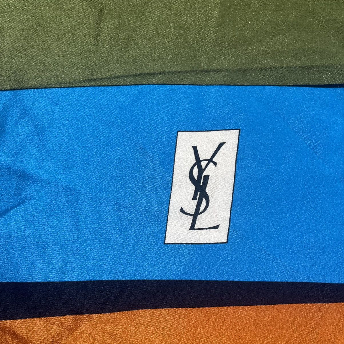 Other × Vintage × Yves Saint Laurent Yves Saint Laurent Foulards silk Scarf Babushka Size ONE SIZE - 4 Thumbnail