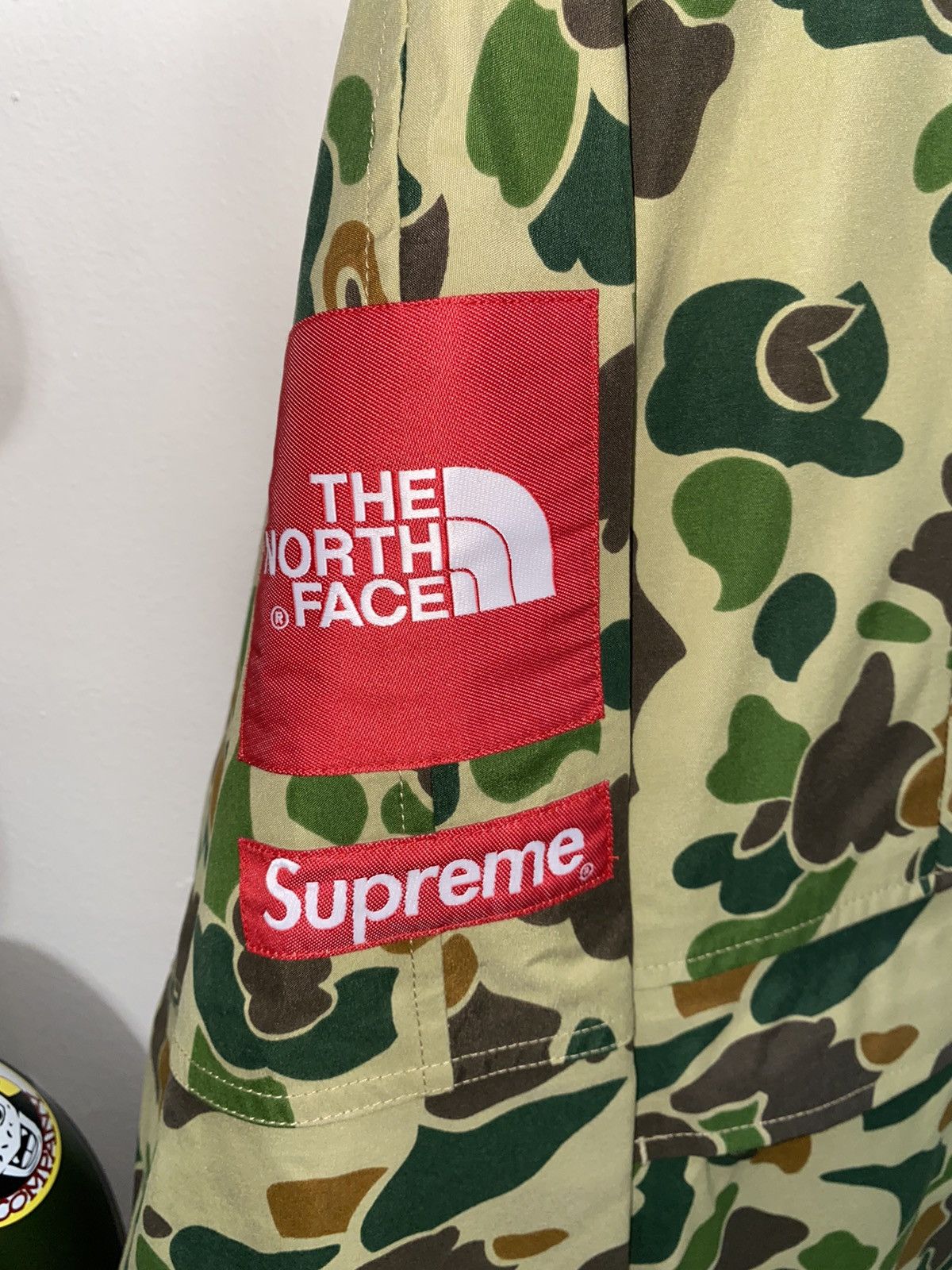 Supreme × The North Face The North Face x Supreme Duck Camo Expedition Pullover Size US XL / EU 56 / 4 - 3 Thumbnail