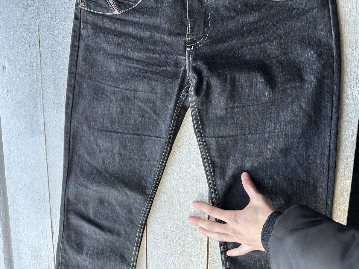 Diesel 🚨Gothic Diesel Regular Slim relax Flared Jeans Womens Size 31" - 4 Thumbnail