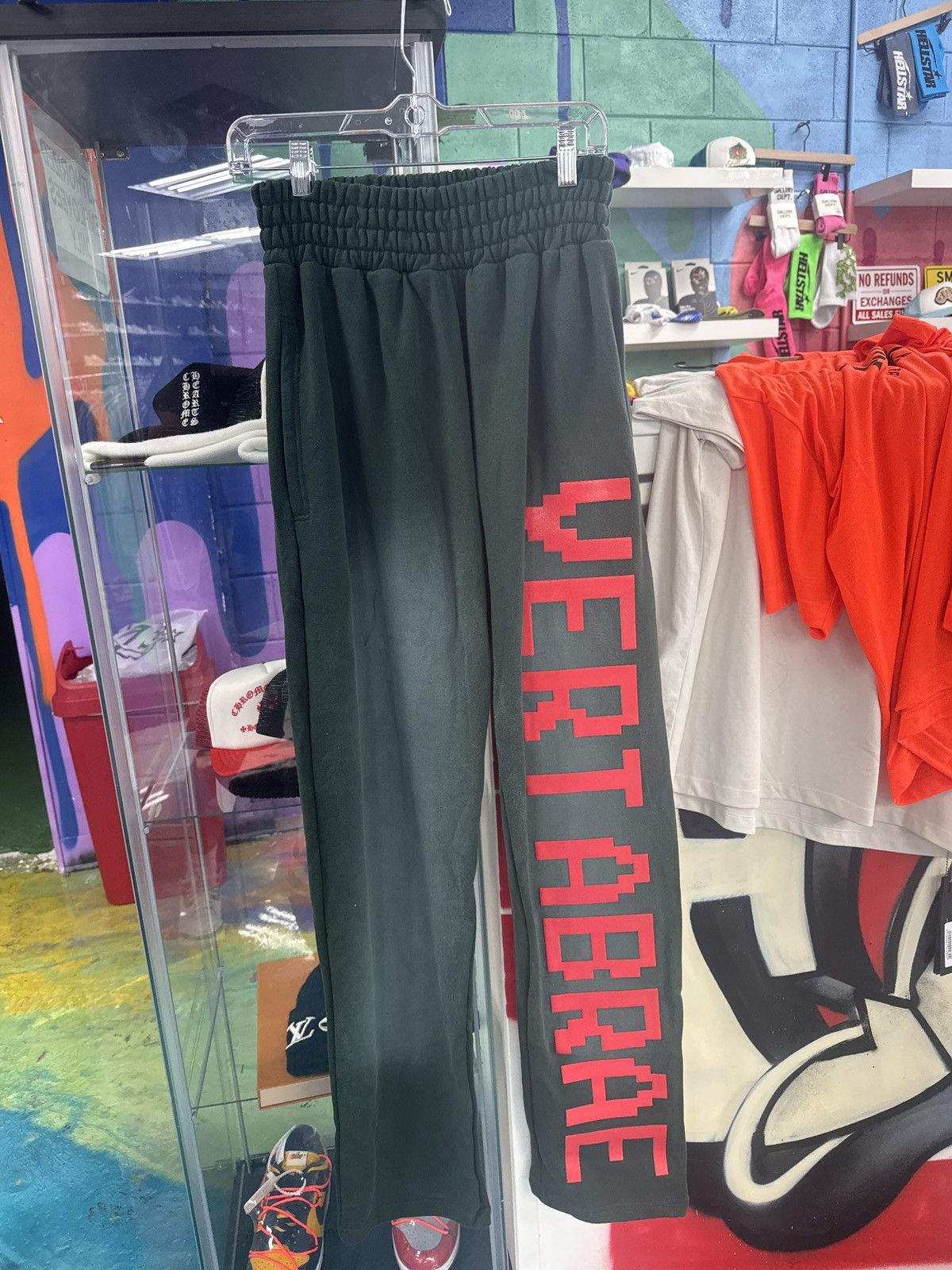 Vertabrae Vertabrae Sweatpants Green/Red Size US 38 / EU 54 - 1 Thumbnail