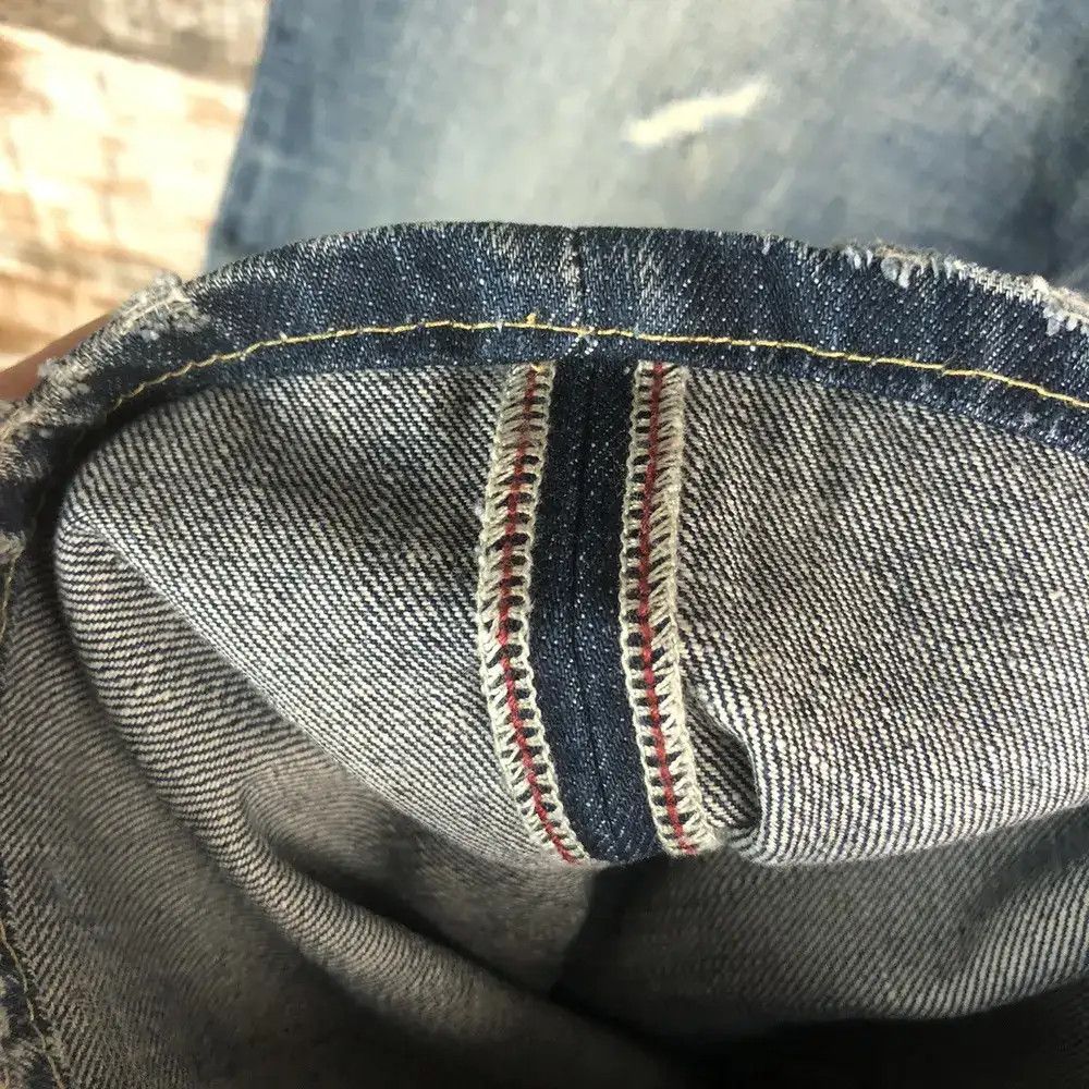 Silver Jeans Co. DLL Silver Jeans co blue distressed denim jeans #C004 Size US 31 - 16 Thumbnail
