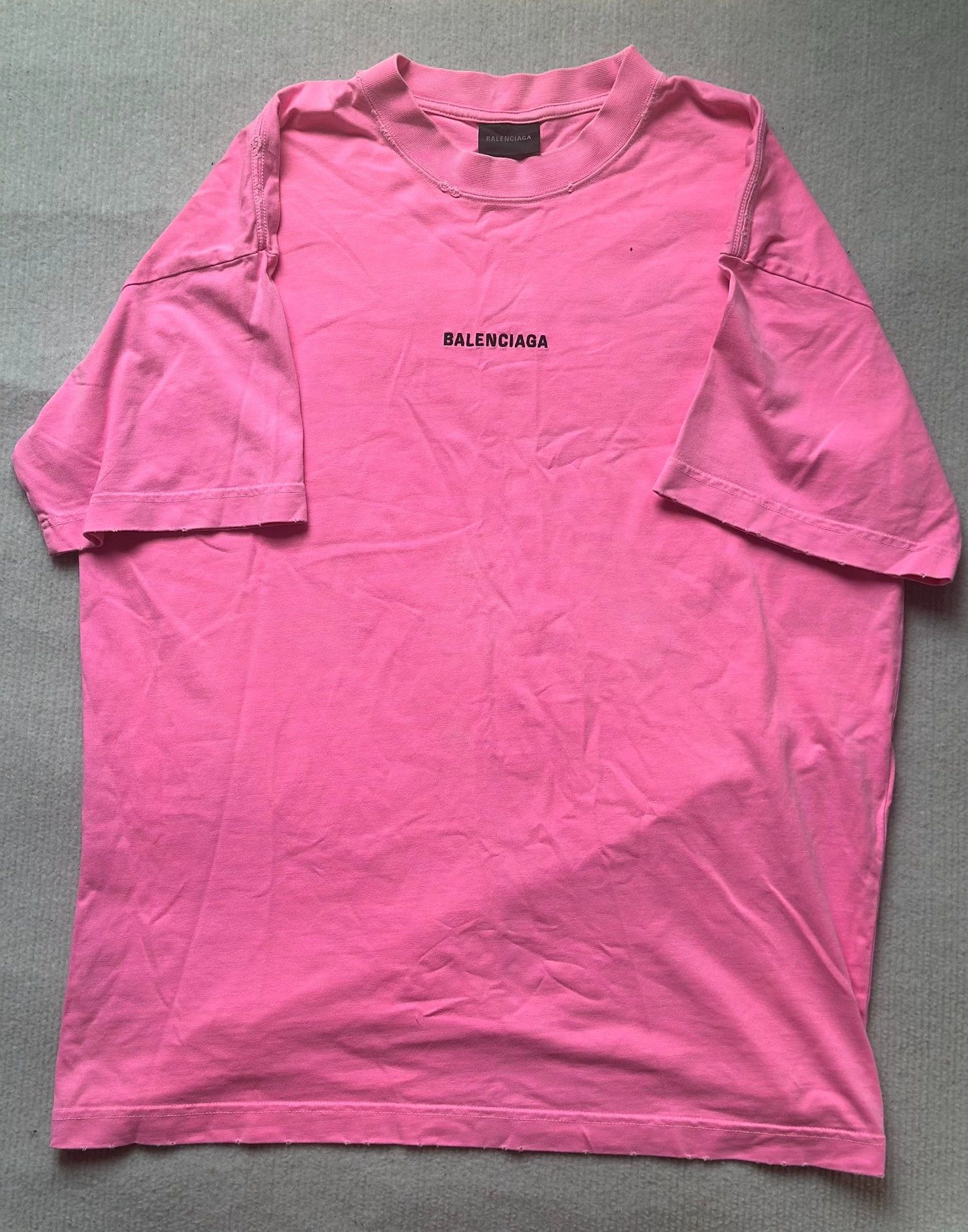 Balenciaga Balenciaga pink tee Size US L / EU 52-54 / 3 - 1 Thumbnail