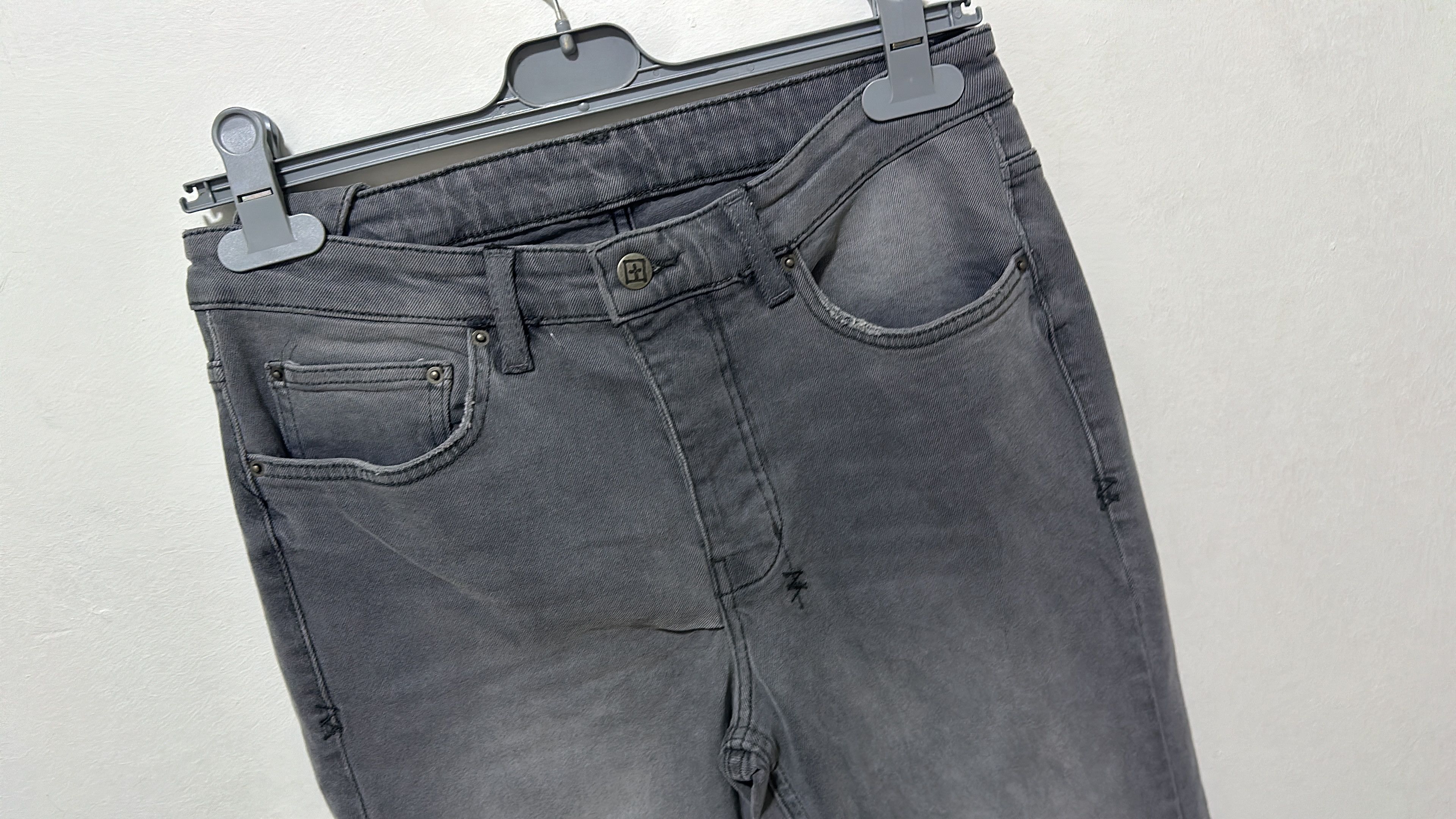 Ksubi Ksubi Unreleased Sample Chitch Thrifted Jeans Size 31 Size US 31 - 6 Thumbnail