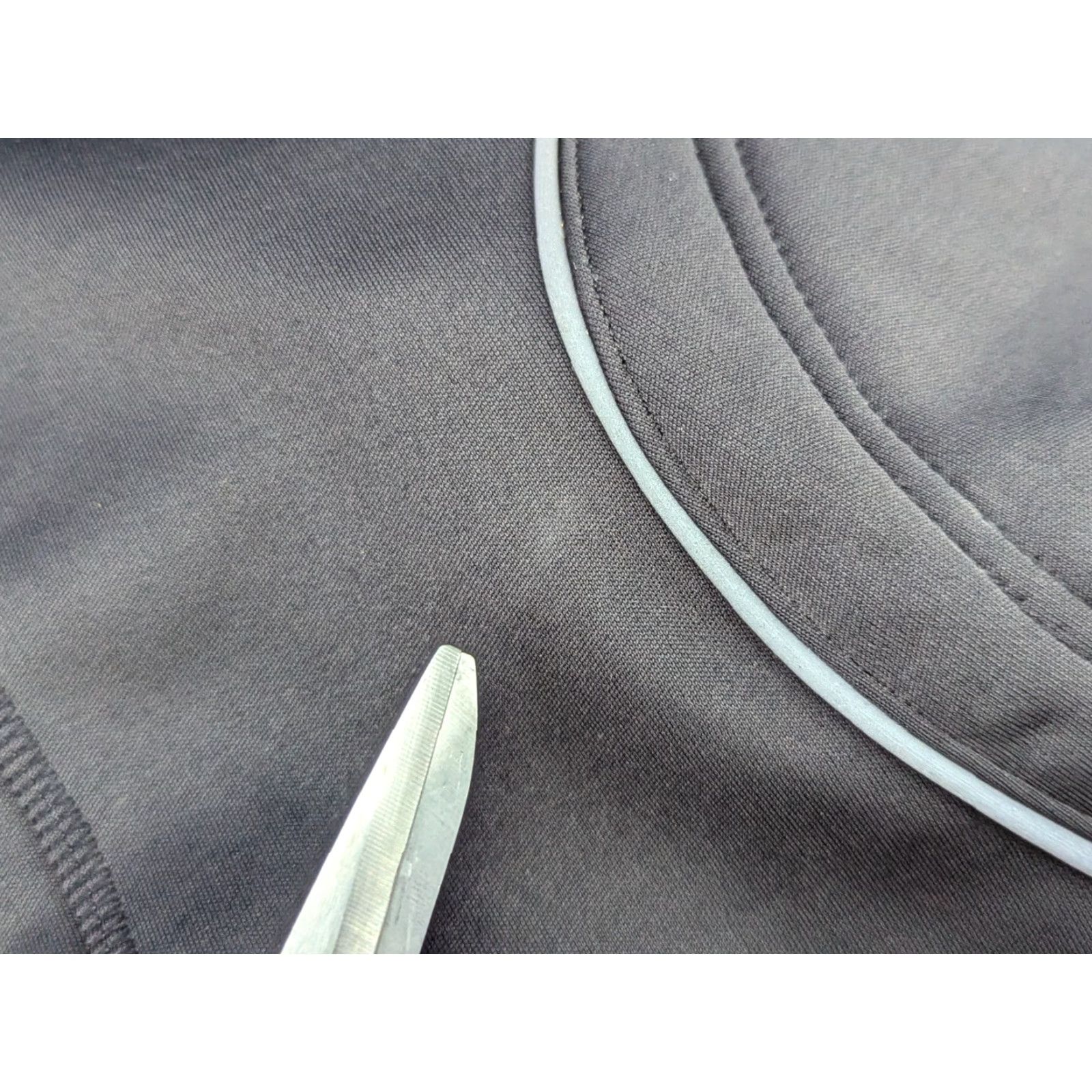 Dainese Dainese Ski Shorts Mens L Suspenders Outdoor Winter Side Leg Protection Athletic Quick Dry Black Polyester Sports Skiing Womens? Size US 33 - 4 Thumbnail