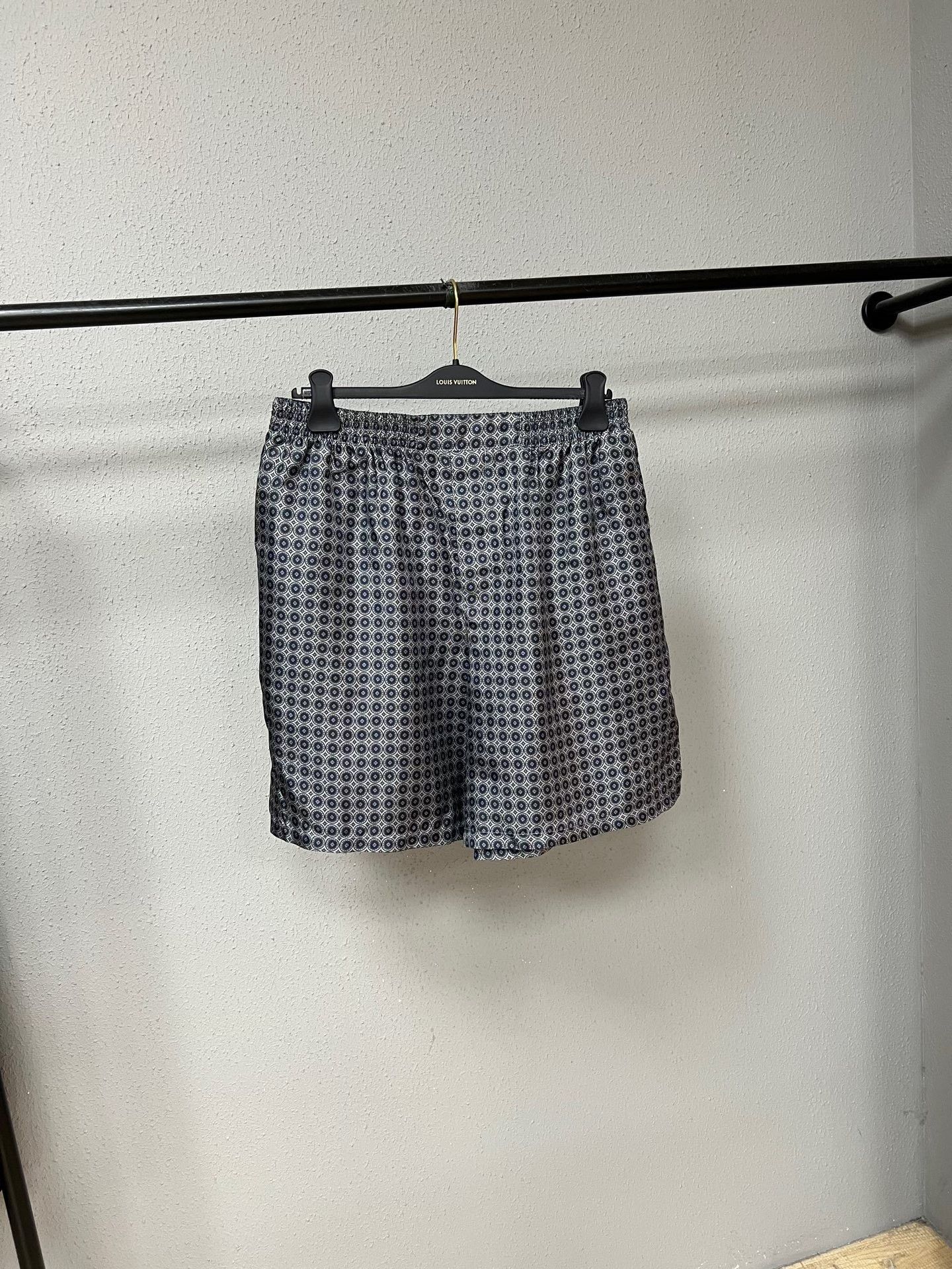 Prada Prada Runway Small Floral Print Shorts Size 42" / US 20 - 1 Thumbnail