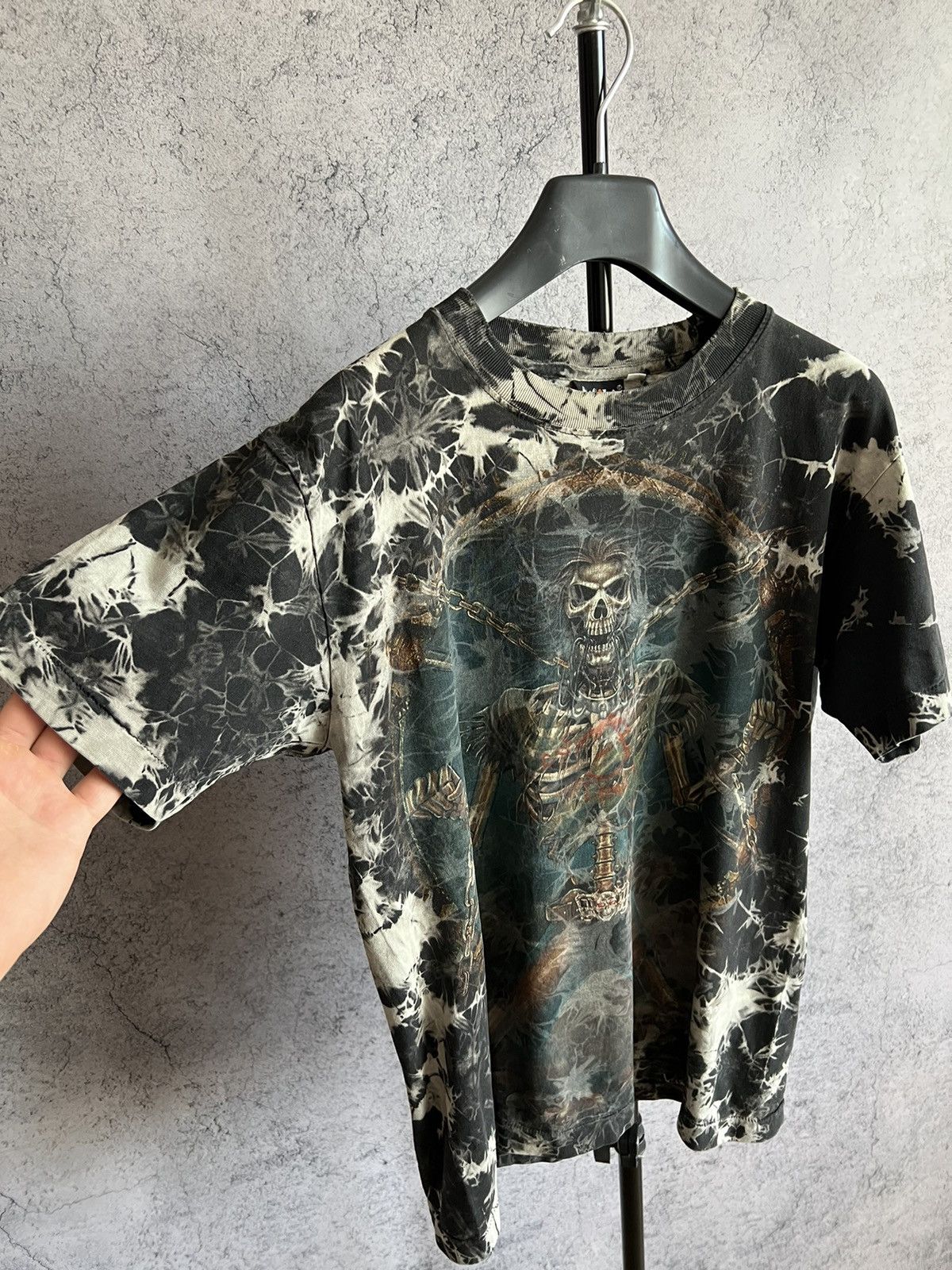 Other Wild Skulls T-shirt Overprint Y2K Skeleton Tee 00s neon logo Size US M / EU 48-50 / 2 - 4 Thumbnail