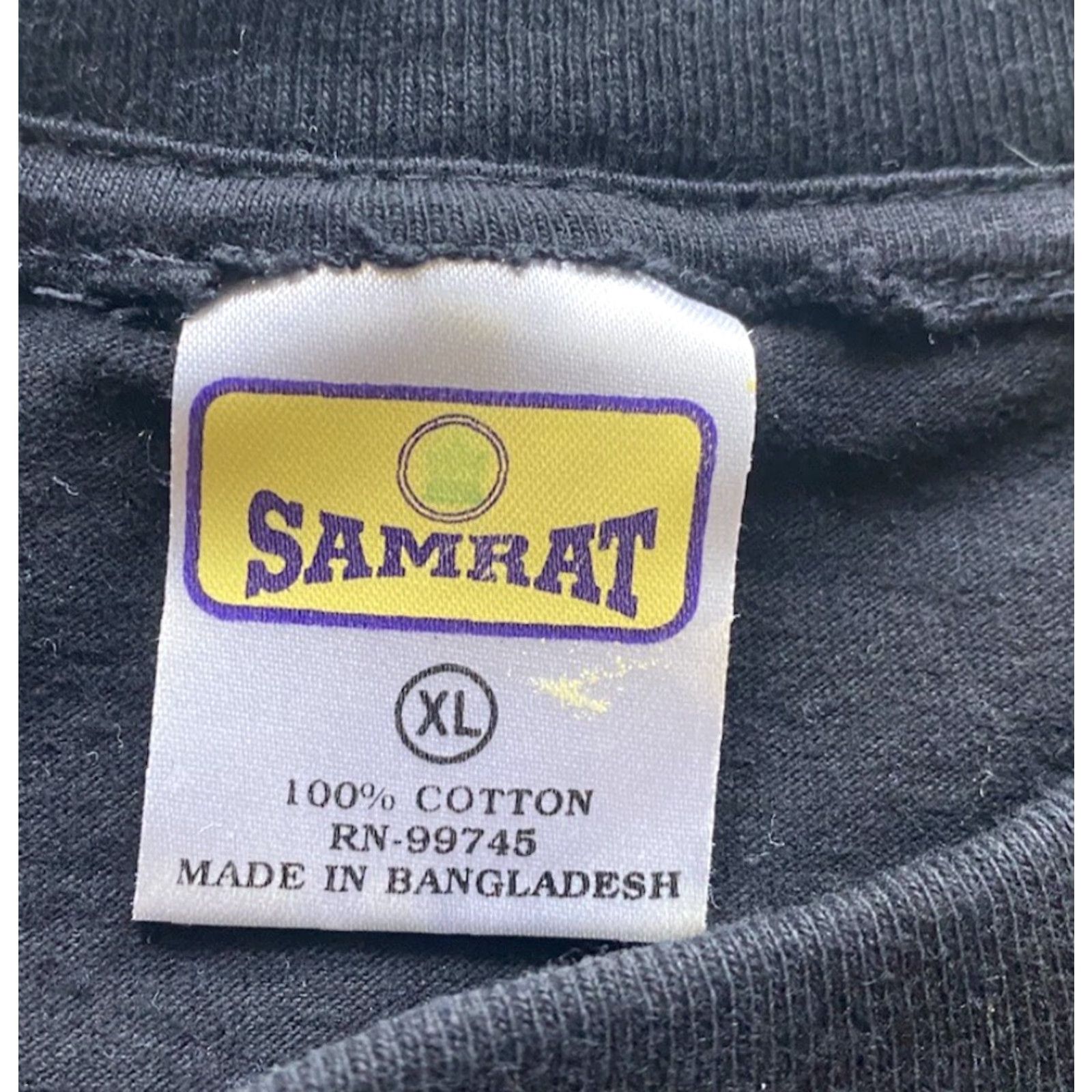 Olive VINTAGE Samrat T-Shirt Live In Vegas 1999-2000 Tina Turner Elton John Men’s XL Black Short Sleeve Shirt Mus ic 90s Mens Size US XL / EU 56 / 4 - 3 Thumbnail