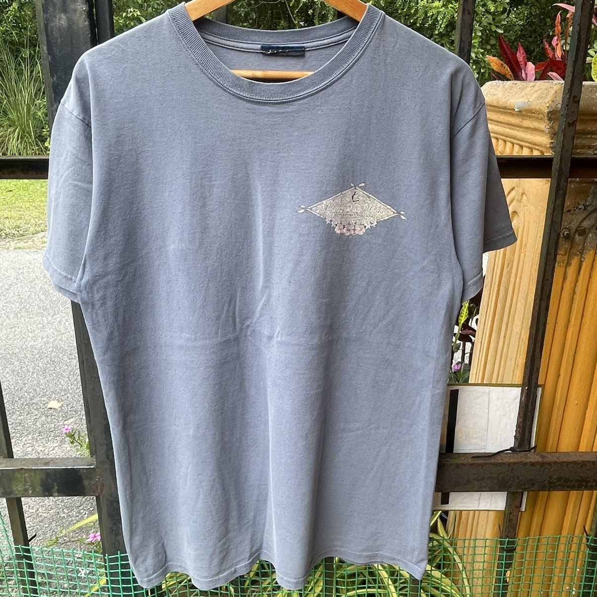 Vintage 🔥Vintage 90s Brave New World Hawaiian Motive Flower Surf Tee Size US L / EU 52-54 / 3 - 6 Thumbnail