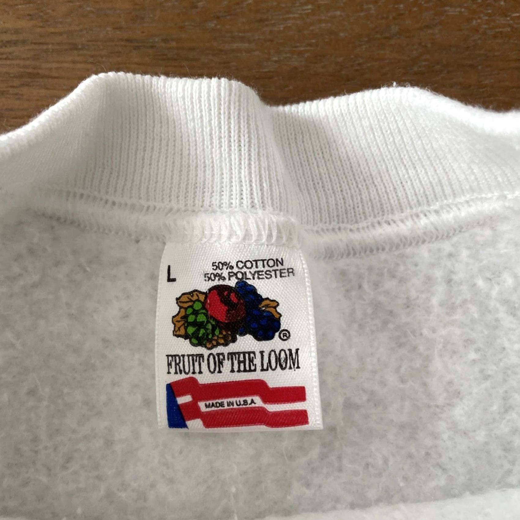 Fruit Of The Loom VINTAGE 90s Christmas Sweater Shirt Womens L White Reindeer Holiday Knit Pullover Nike? Size L / US 10 / IT 46 - 3 Thumbnail