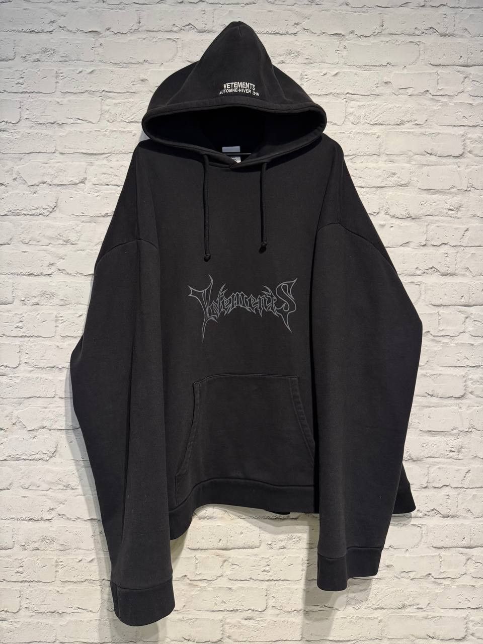 Vetements OG Metal Hoodie 2016 Size US M / EU 48-50 / 2 - 1 Thumbnail
