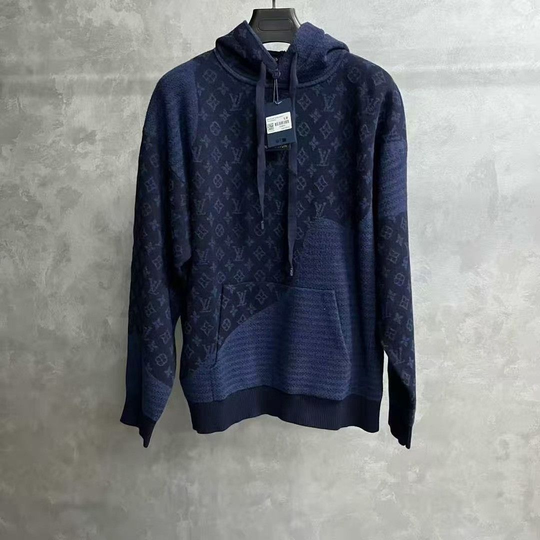 Louis Vuitton Louis Vuitton Hoodie l Men Size US L / EU 52-54 / 3 - 1 Thumbnail