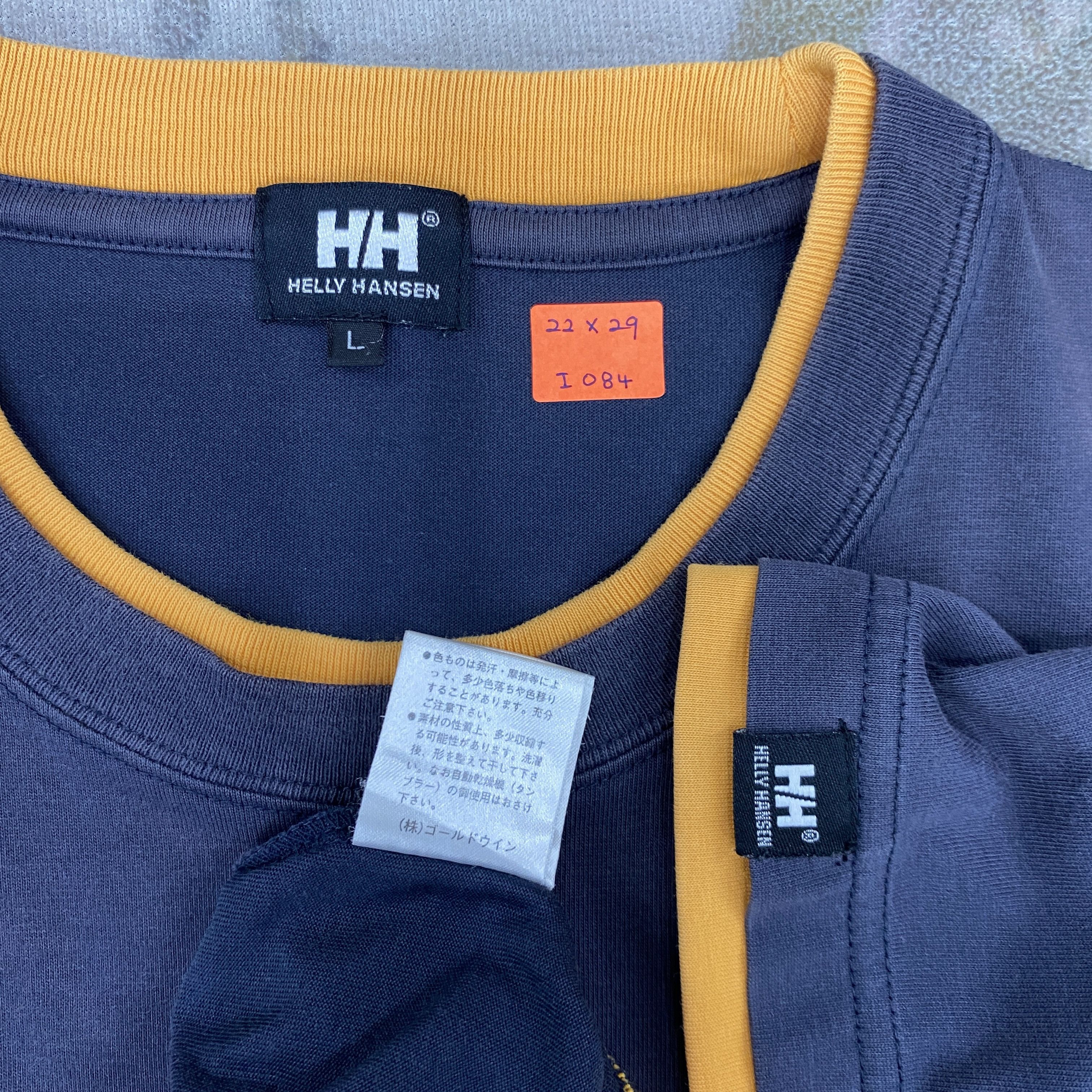 Helly Hansen Vintage Helly Hansen Sun Faded TShirt - I084 Size US L / EU 52-54 / 3 - 5 Thumbnail