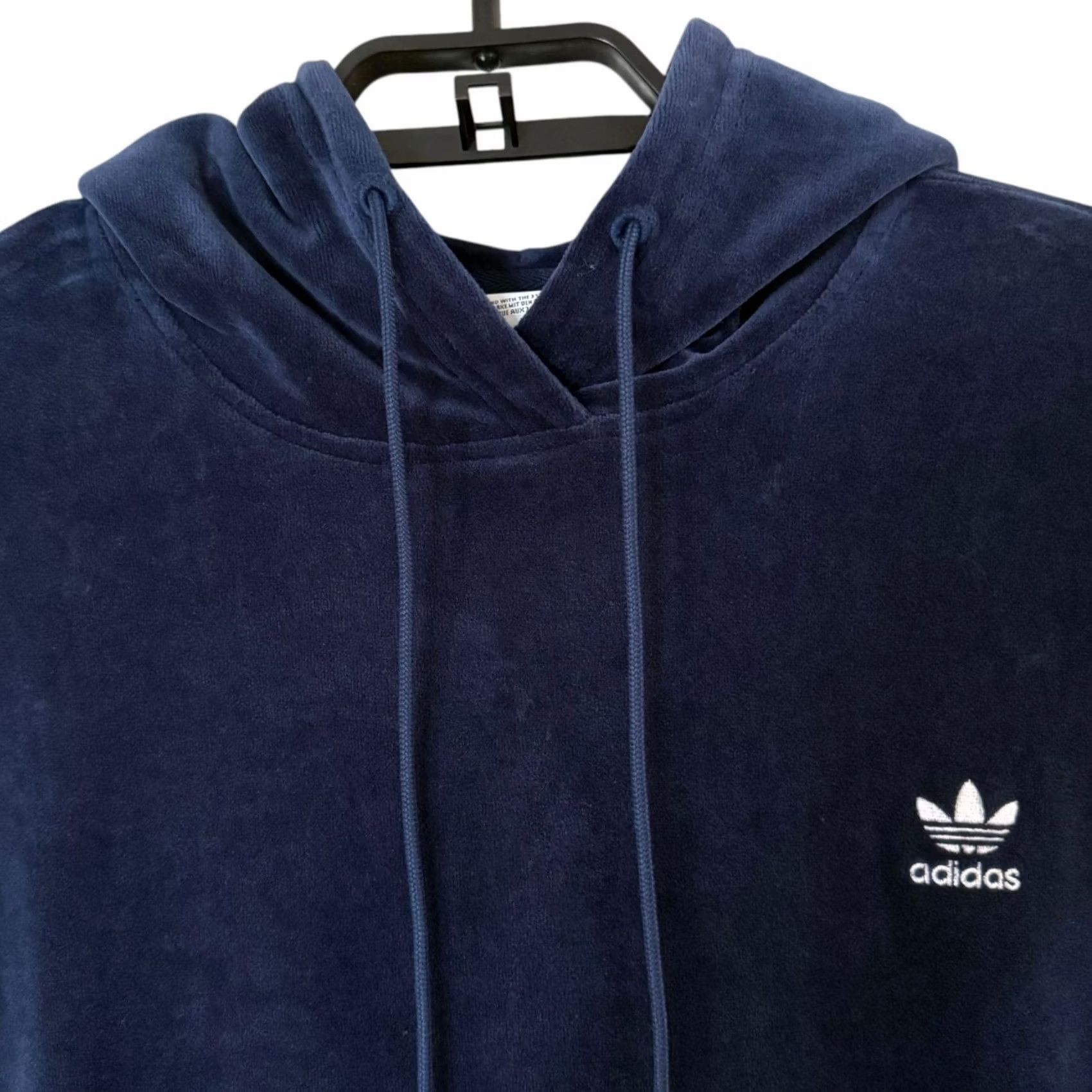 Adidas Adidas Velour Trefoil Hoodie Blue Women's 1X Hoodie Pullover Velour Logo Pockets Kangaroo Pocket Sweatshirt Activewear Casual Travel Size XL / US 12-14 / IT 48-50 - 5 Thumbnail