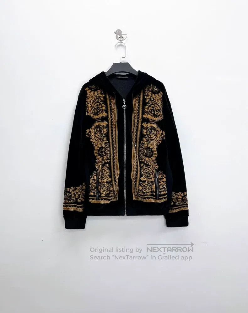 Versace Versace Black gold velvet baroque medusa logo zip up hoodi Size US L / EU 52-54 / 3 - 1 Thumbnail