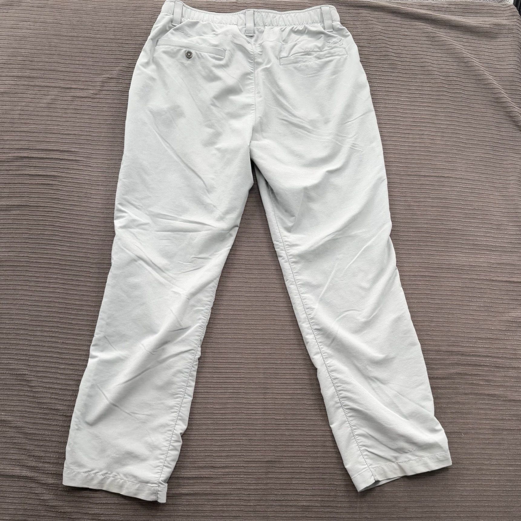 Under Armour Under Armour Chino Pants Men 34 Gray Polyester Performance Golf Golfing. Size US 34 / EU 50 - 2 Thumbnail