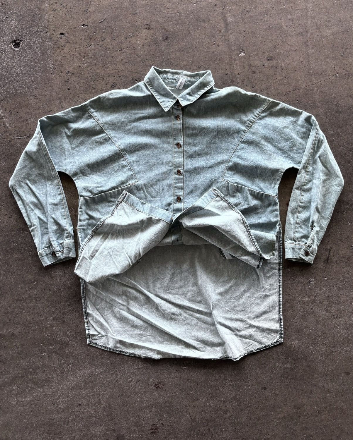 Designer × Issey Miyake × Japanese Brand Issey Miyake Unique Style Button Up Shirt Japanese Size US L / EU 52-54 / 3 - 1 Thumbnail