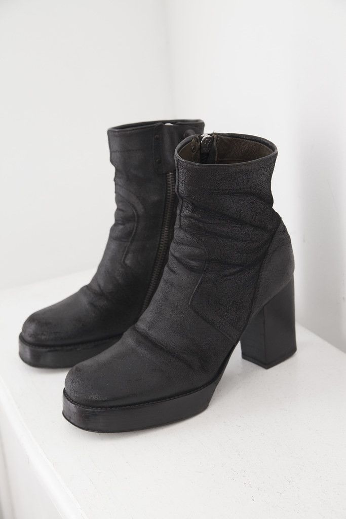 Rick Owens Aw07 Exploder Blistered Leather Heel Shoes in Black, Men's (Size 8.5)