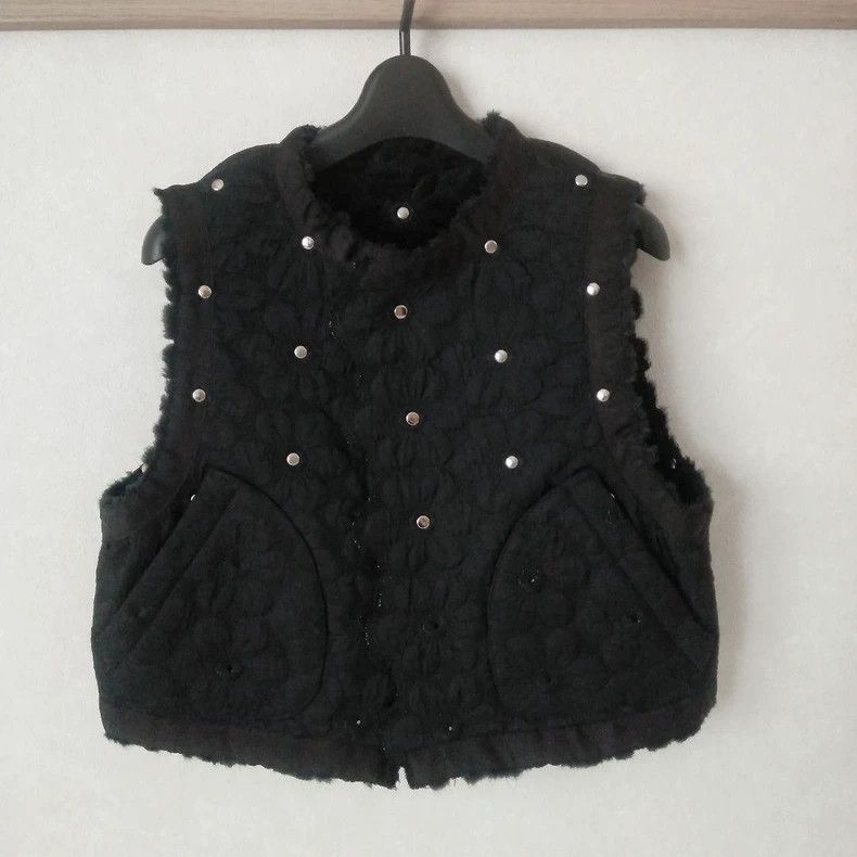 Comme des Garcons Comme des Garcons Black vintage flower design vest top Size S / US 4 / IT 40 - 2 Thumbnail